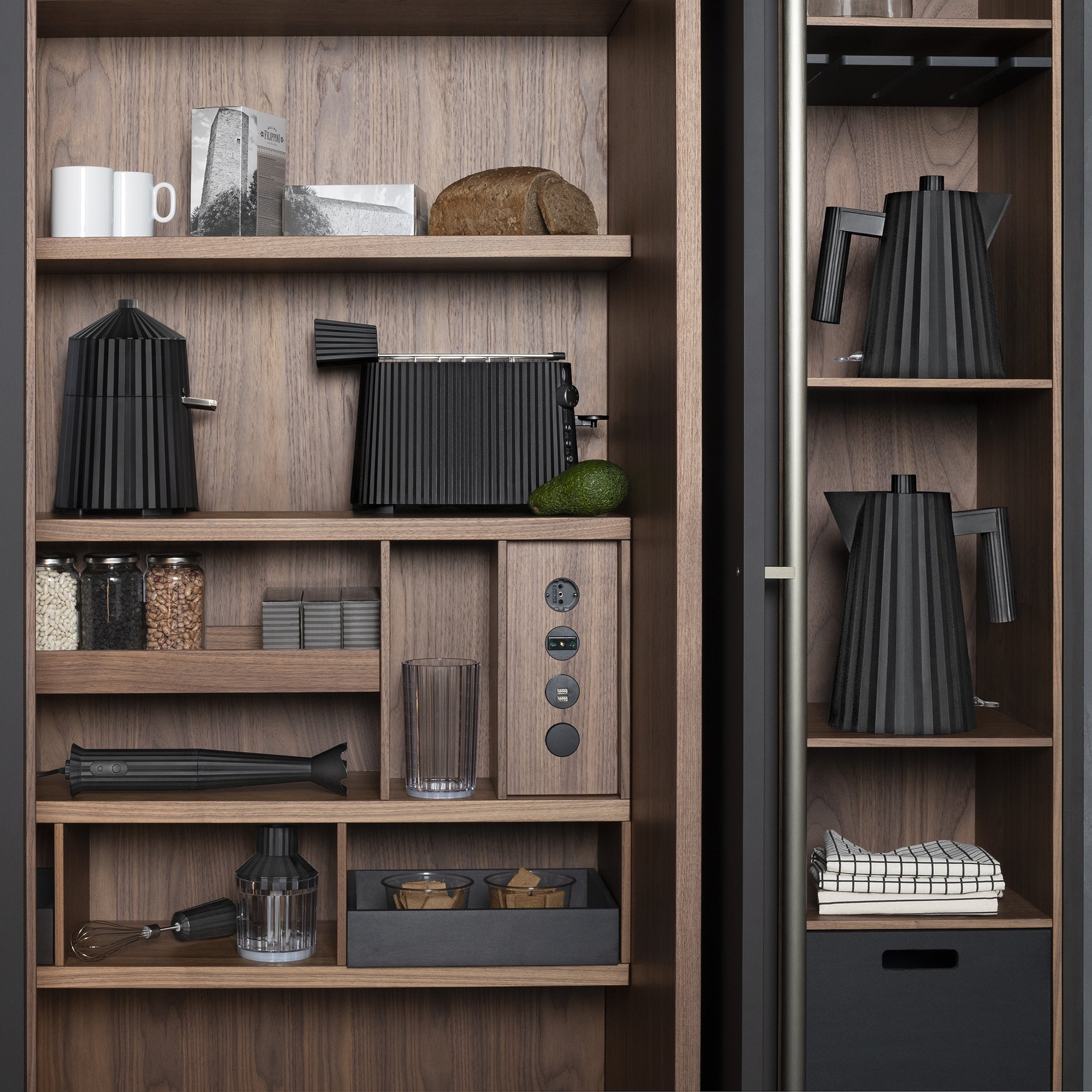 Hriankovač PLISSÉ čierny