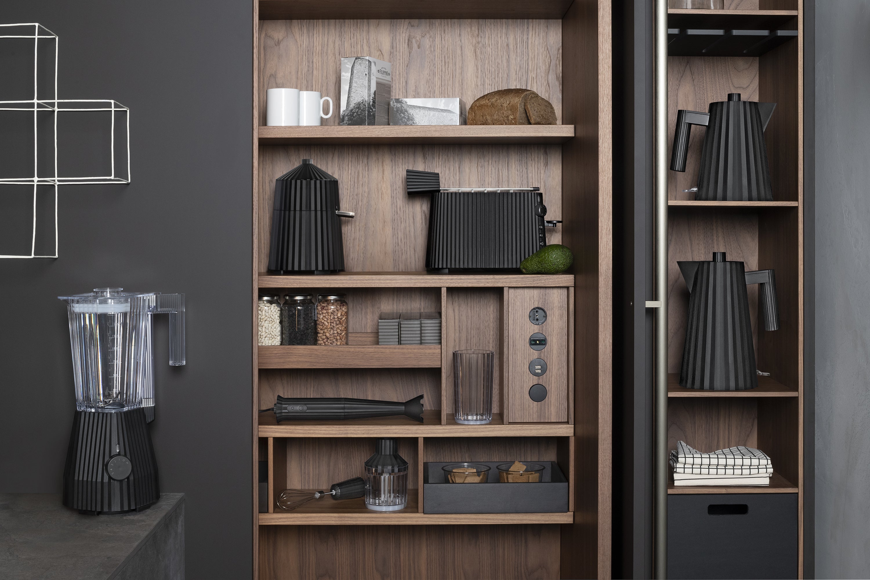 Lis na citrusy PLISSÉ čierny