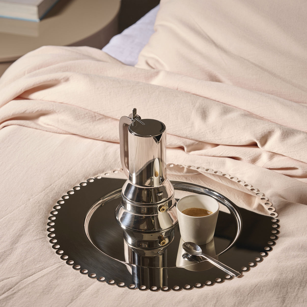 Servírovací tanier EDGES nerezová oceľ