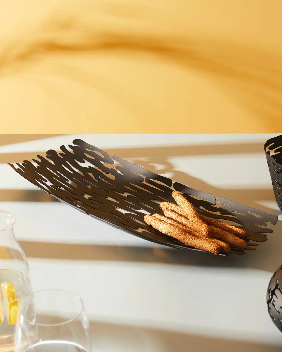 Patera BARKNEST čierna