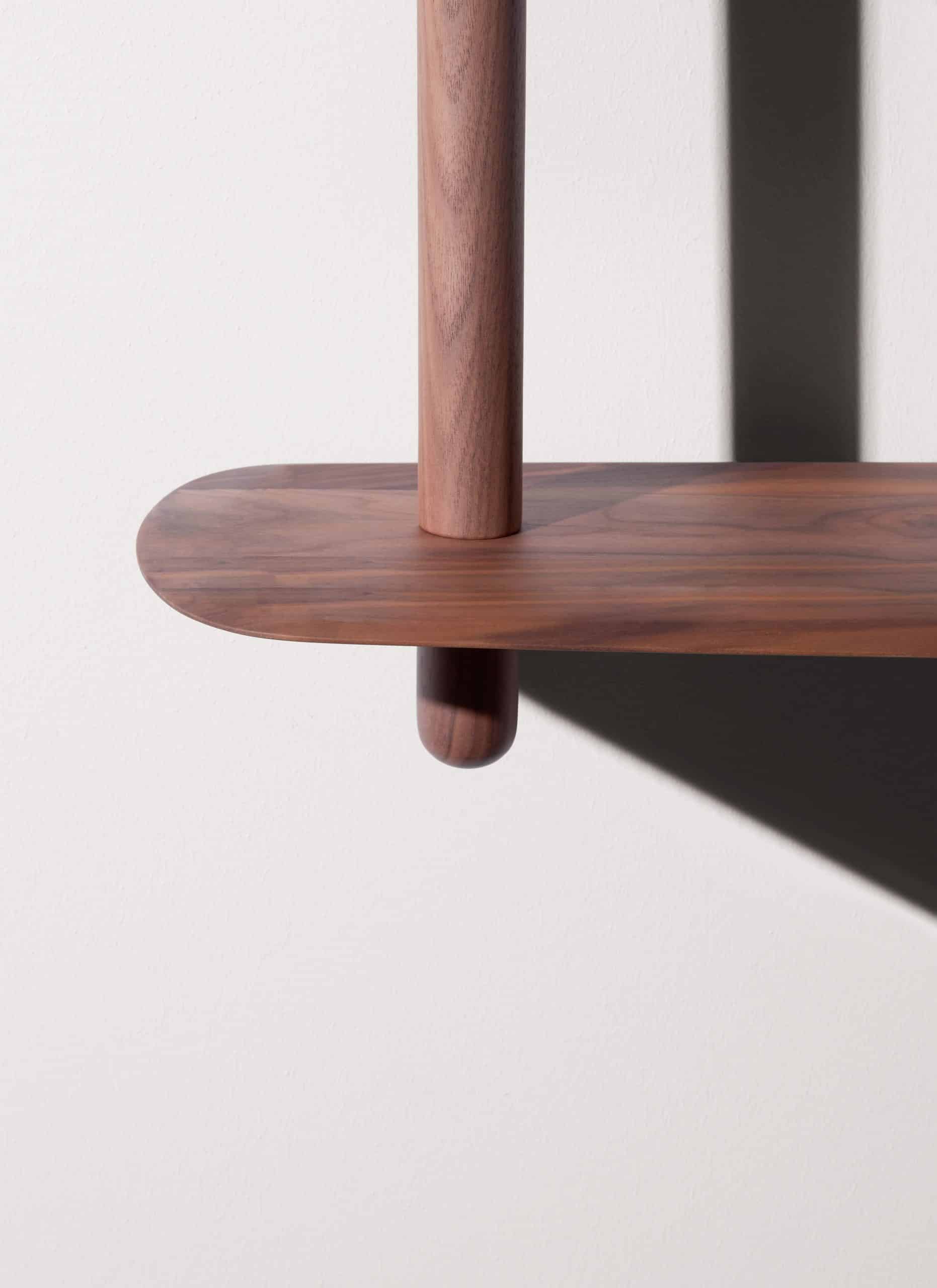 Závesný regál UNICA - KONFIGURÁCIA 06 orechový dyha