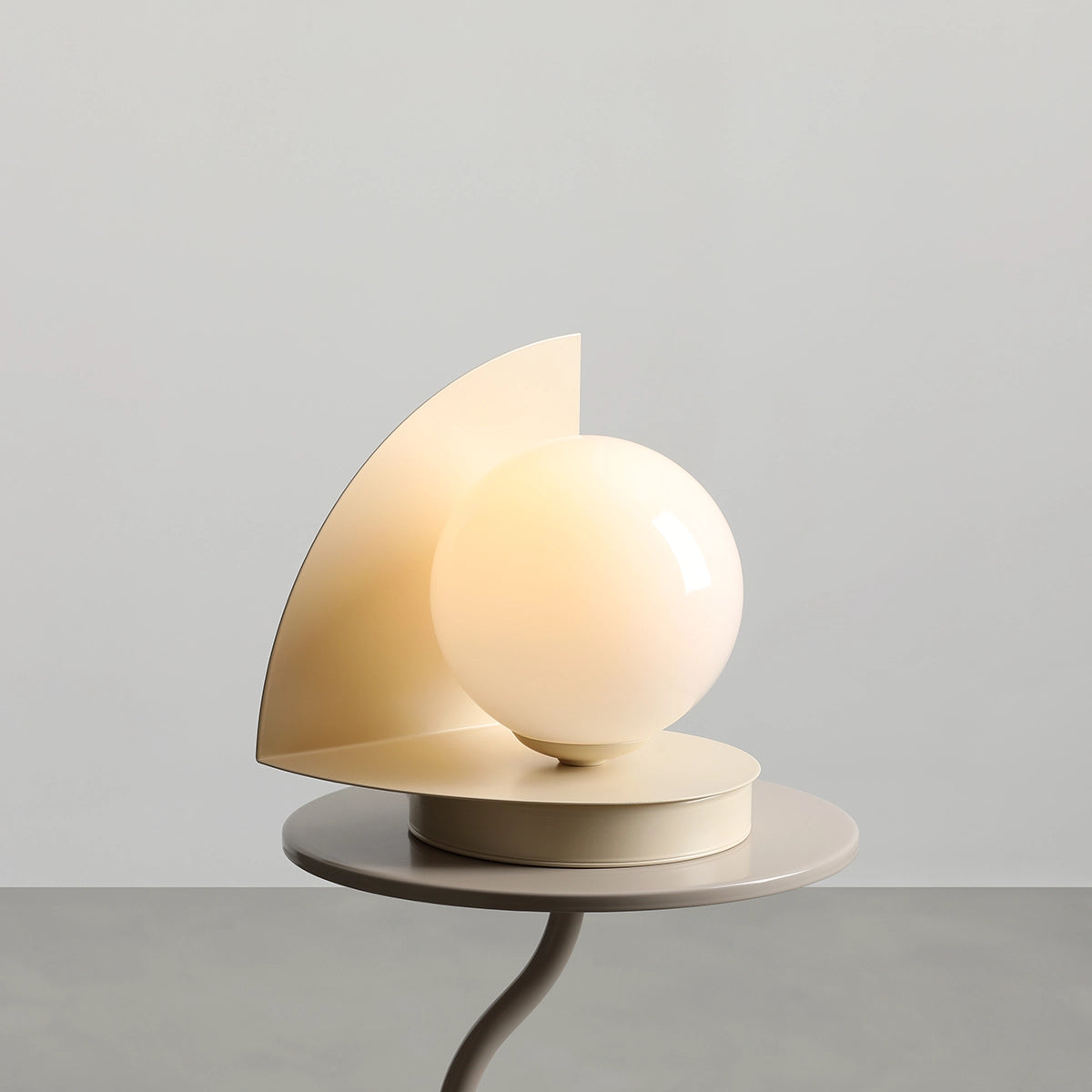 Cream Loop table lamp