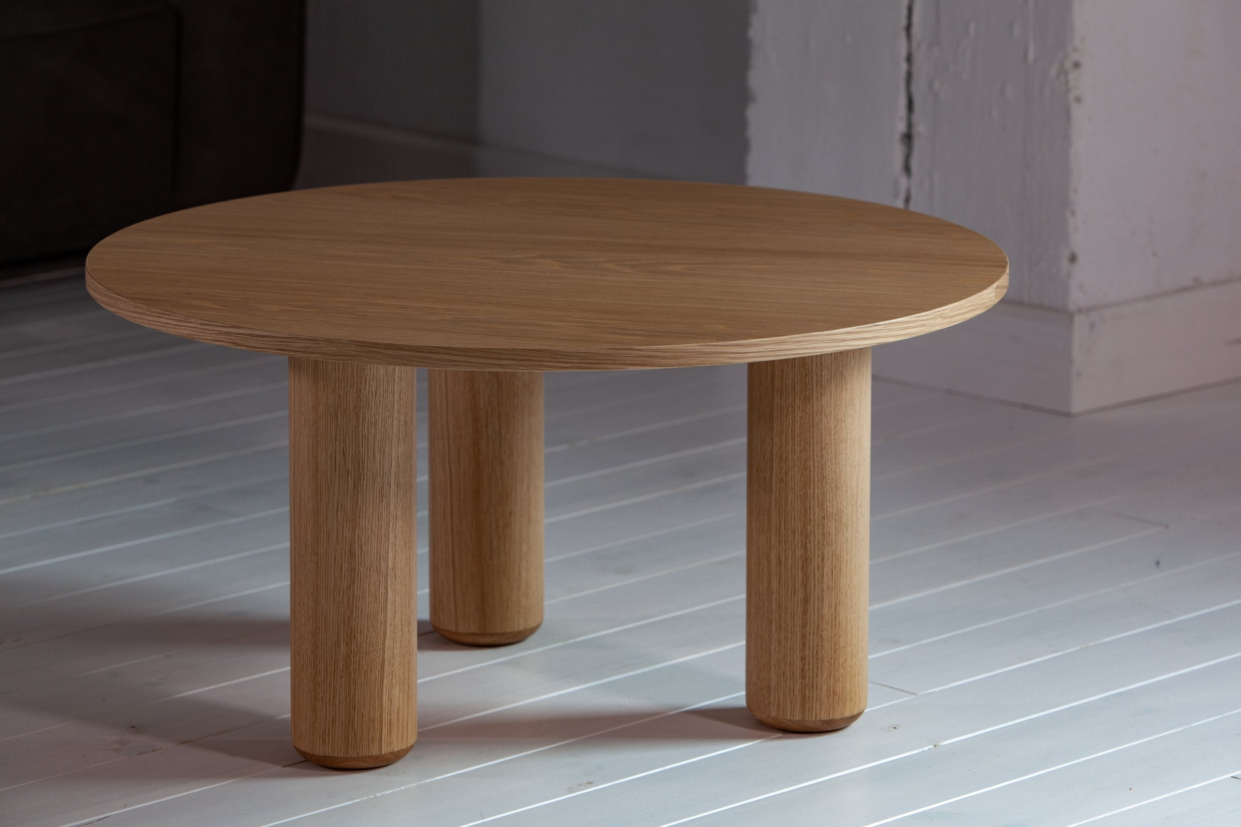 STATIV dark brown coffee table