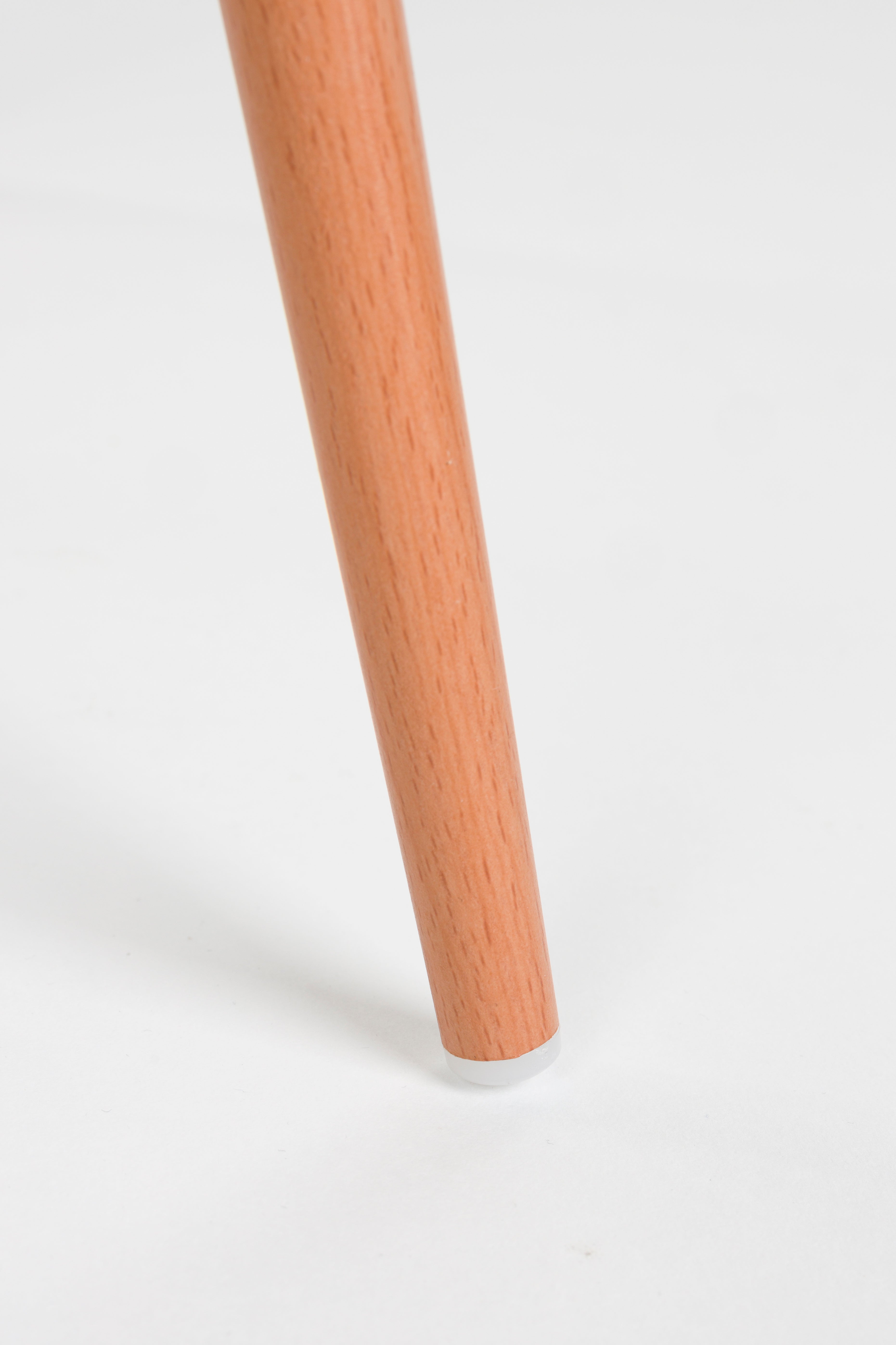 Stolička LEON béžová s drevenou základňou