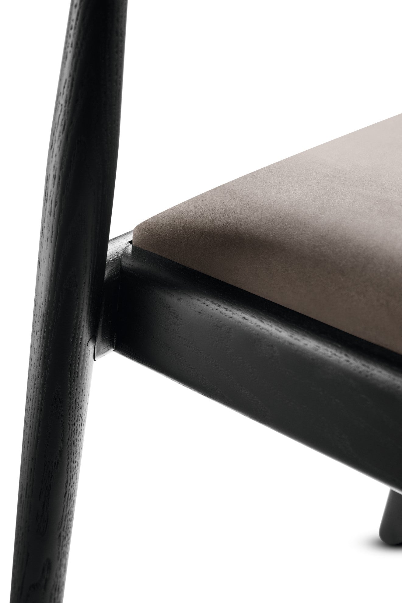 Stolička AHM čierna