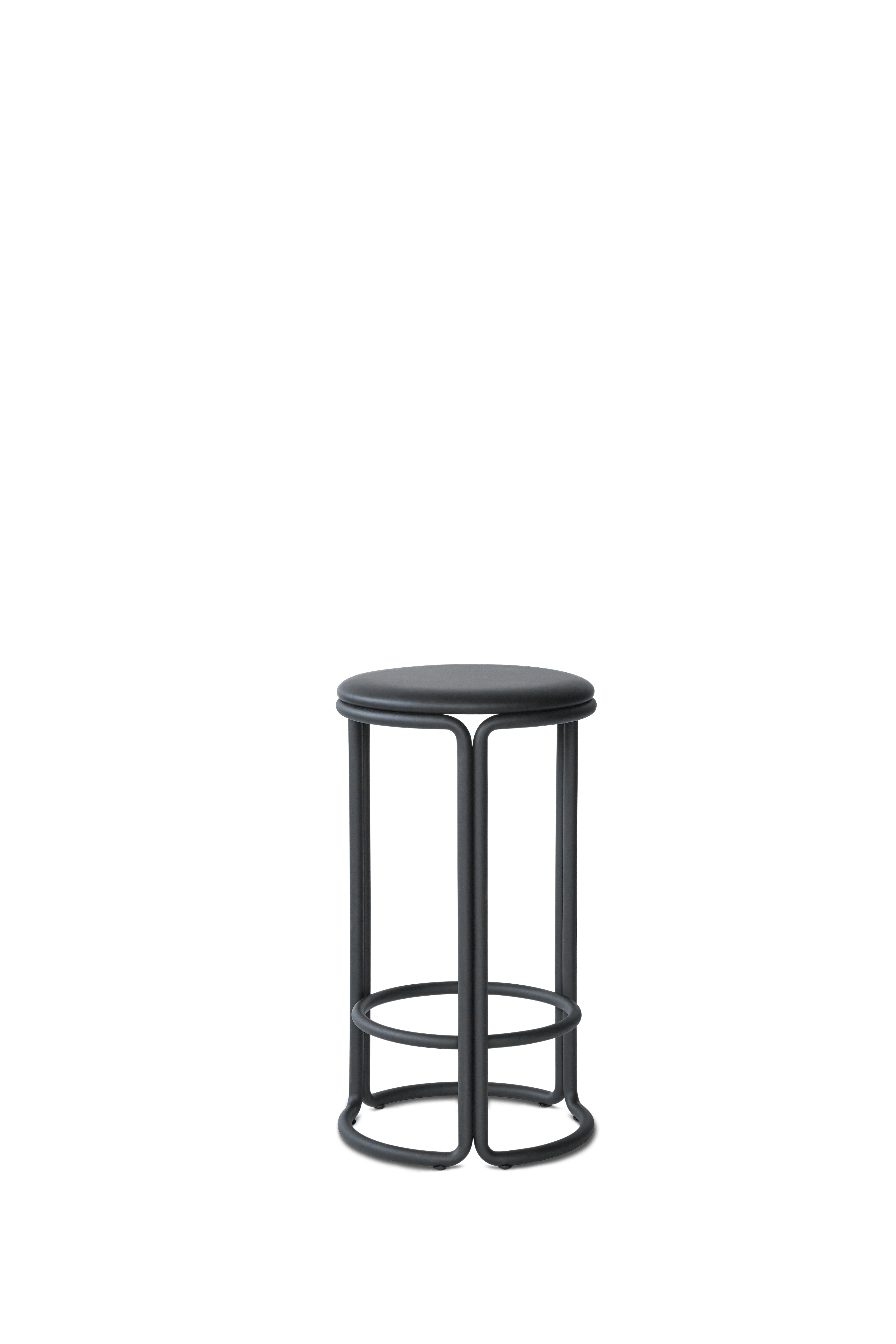 HARDIE black stool with black seat