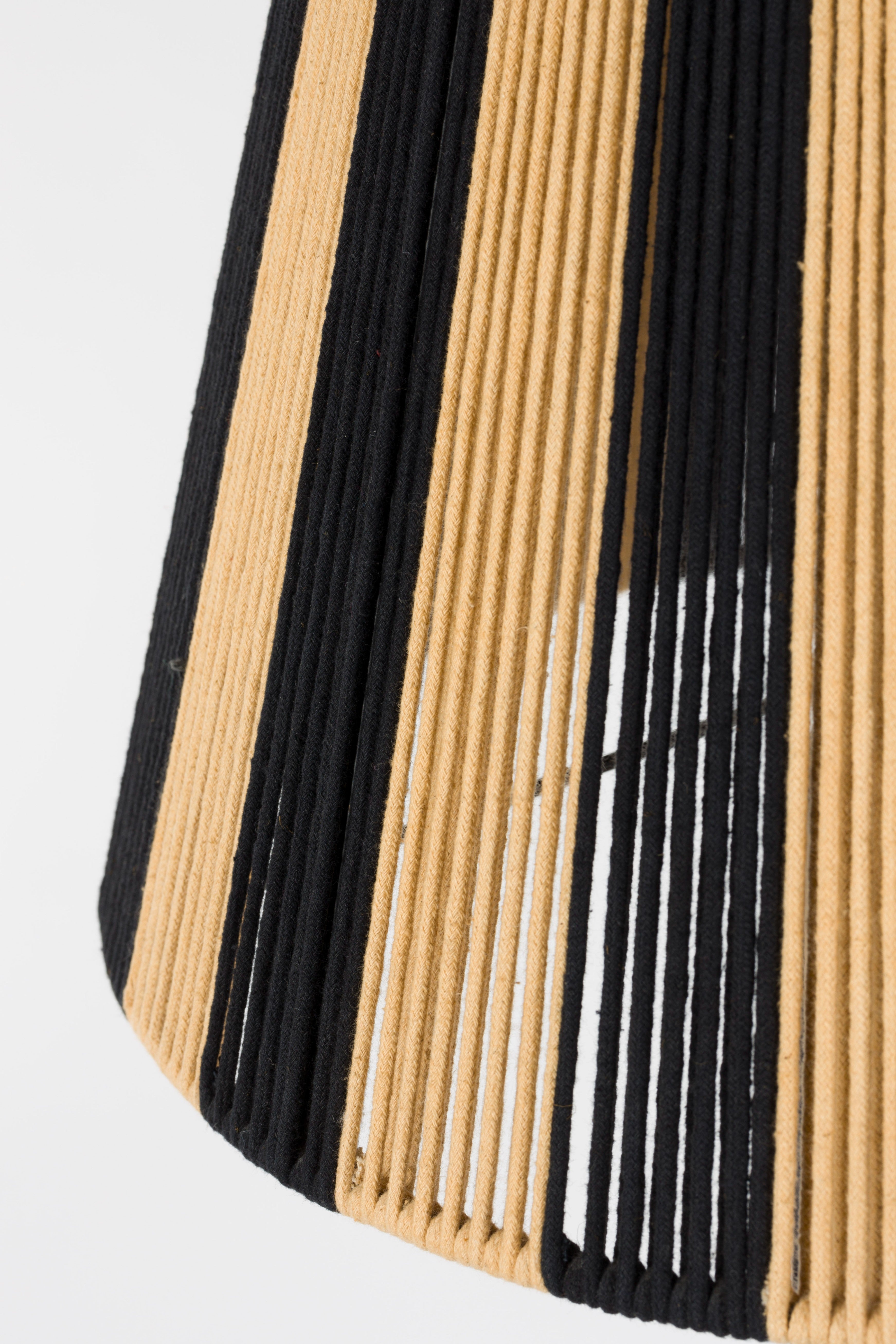 STRIPE IT UP floor lamp light brown with black