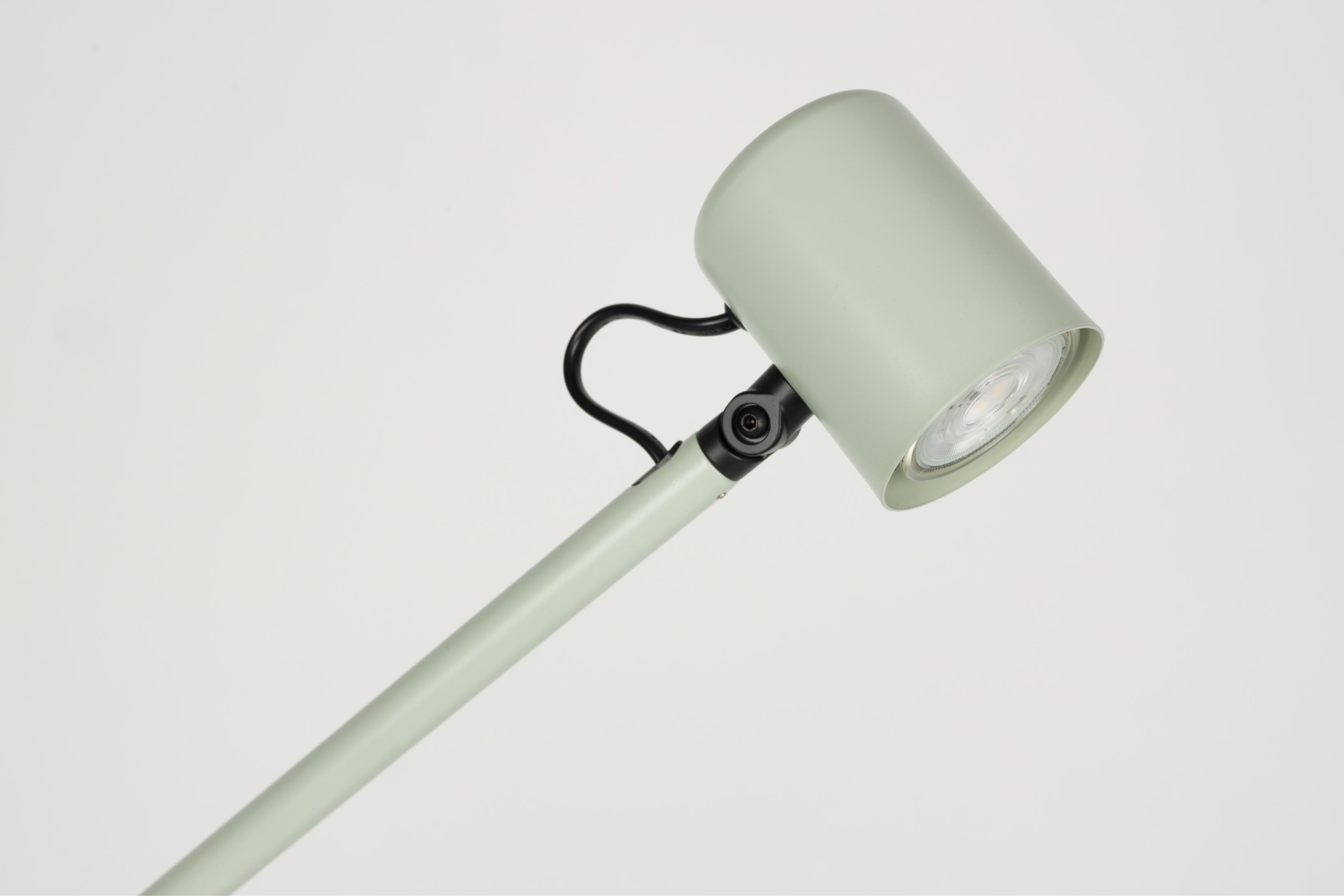 Stojaca lampa AERO zelená