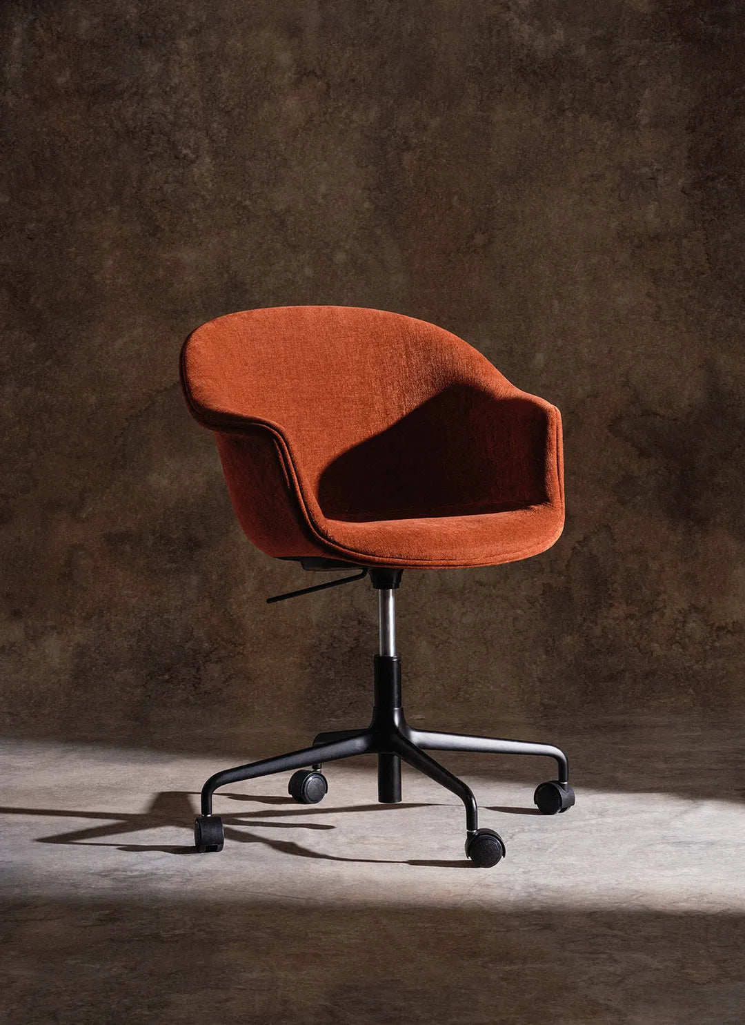 BAT office chair with upholstered seat