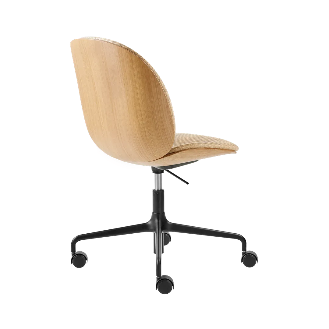 BEETLE upholstered office chair with oak wood
