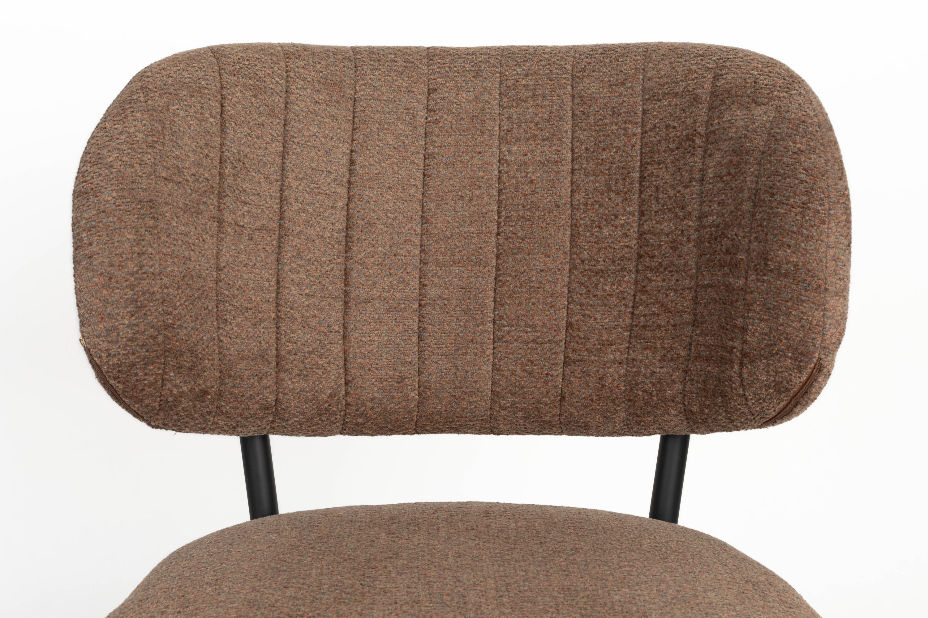 Sanne cinnamon chair with a black base