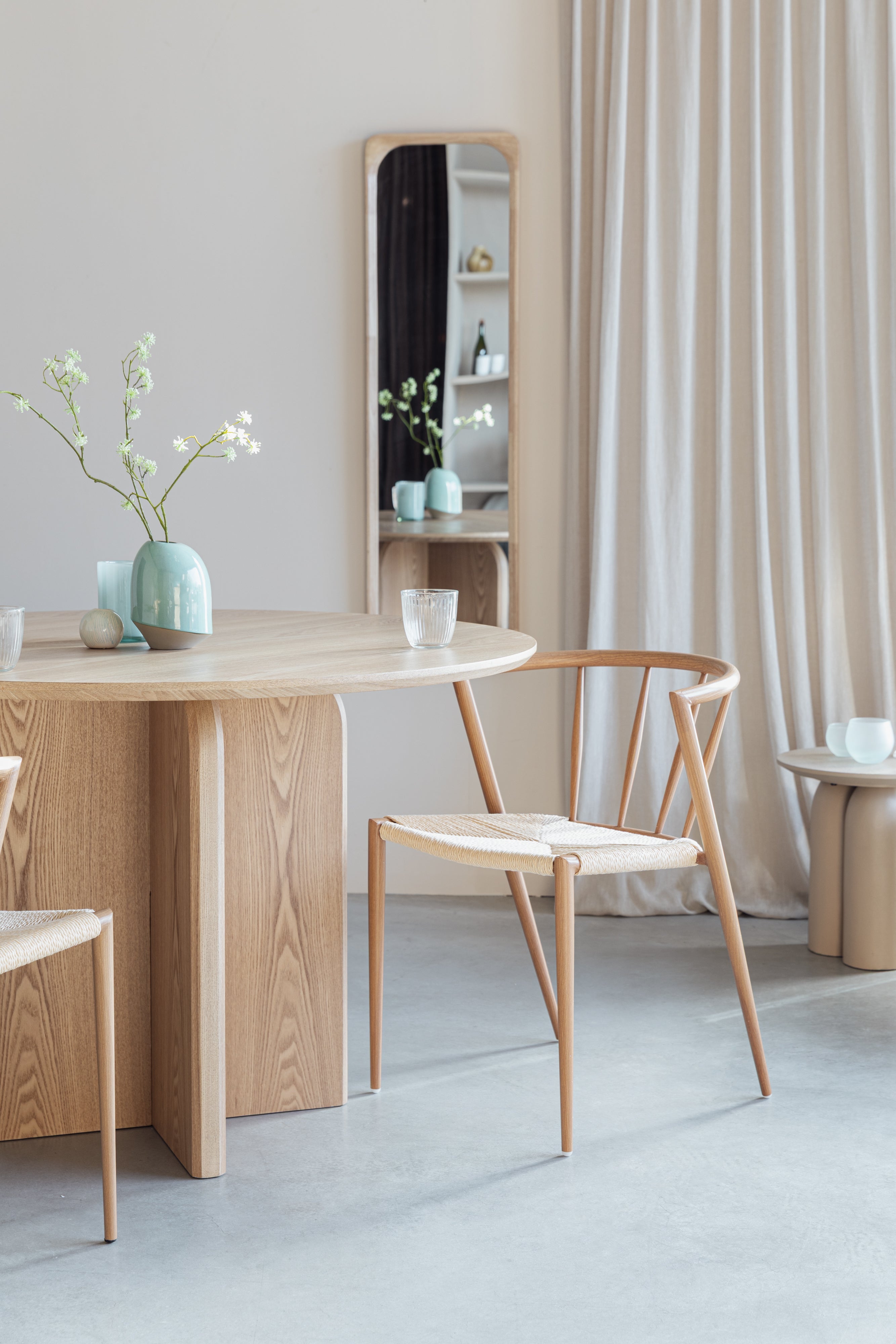 CHE Chair Light Brown