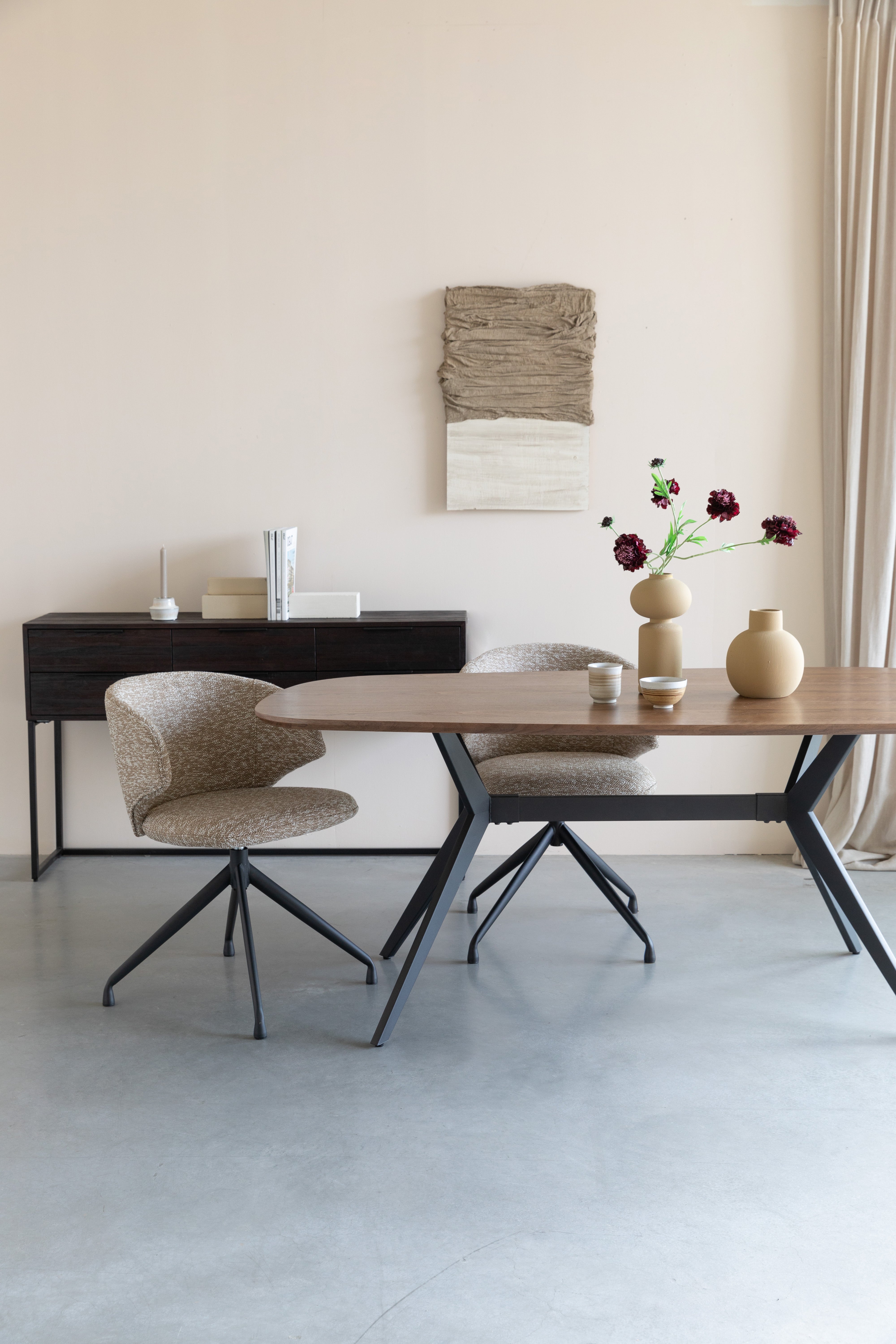 BALADO swivel chair brown with black base