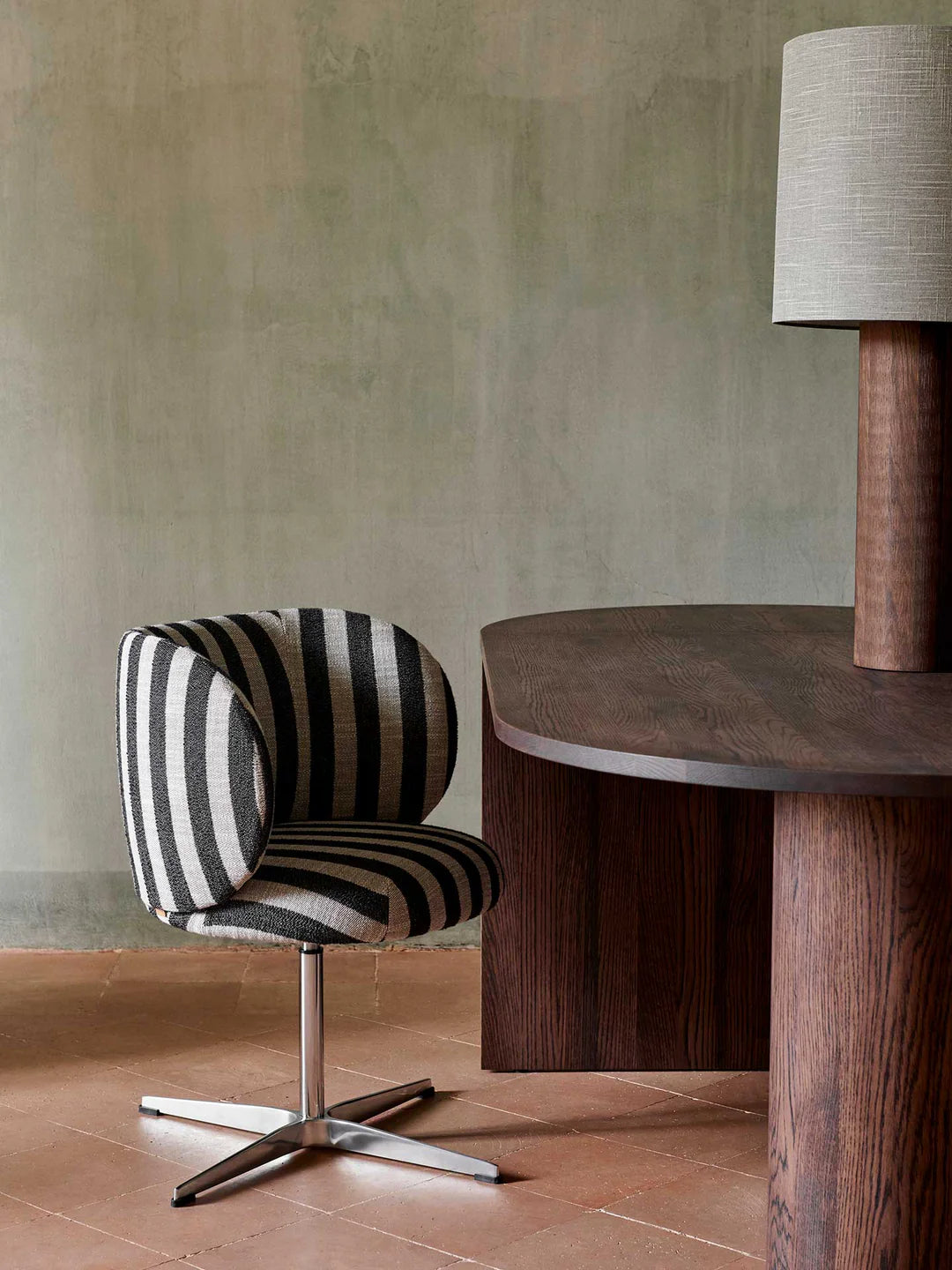 Kancelárske kreslo RICO Louisiana čierno-biele