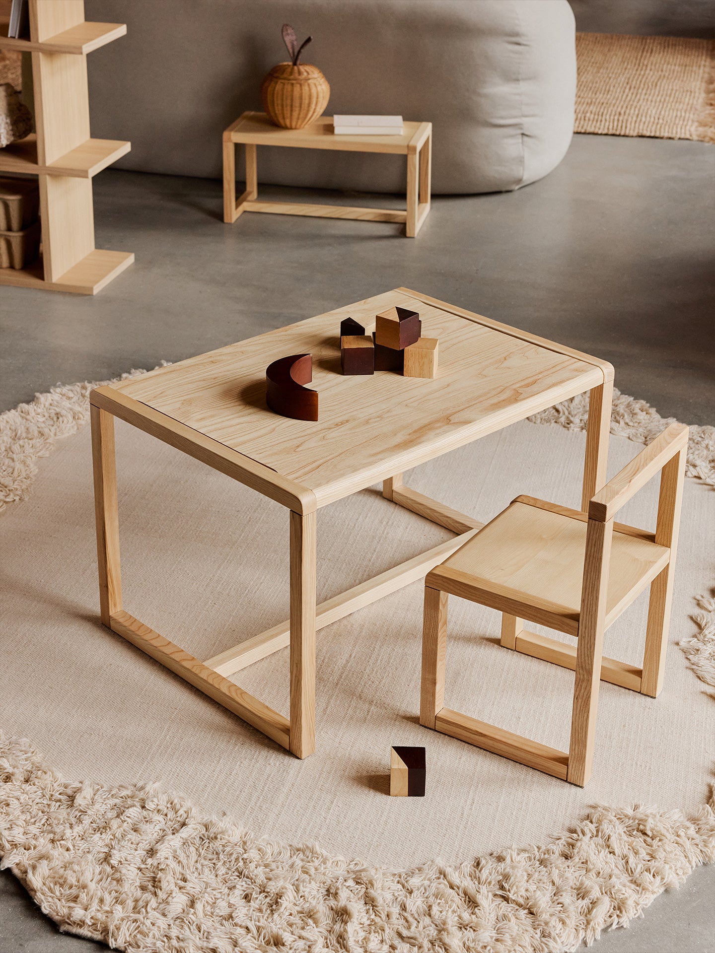 LITTLE ARCHITECT children's chair ash veneer