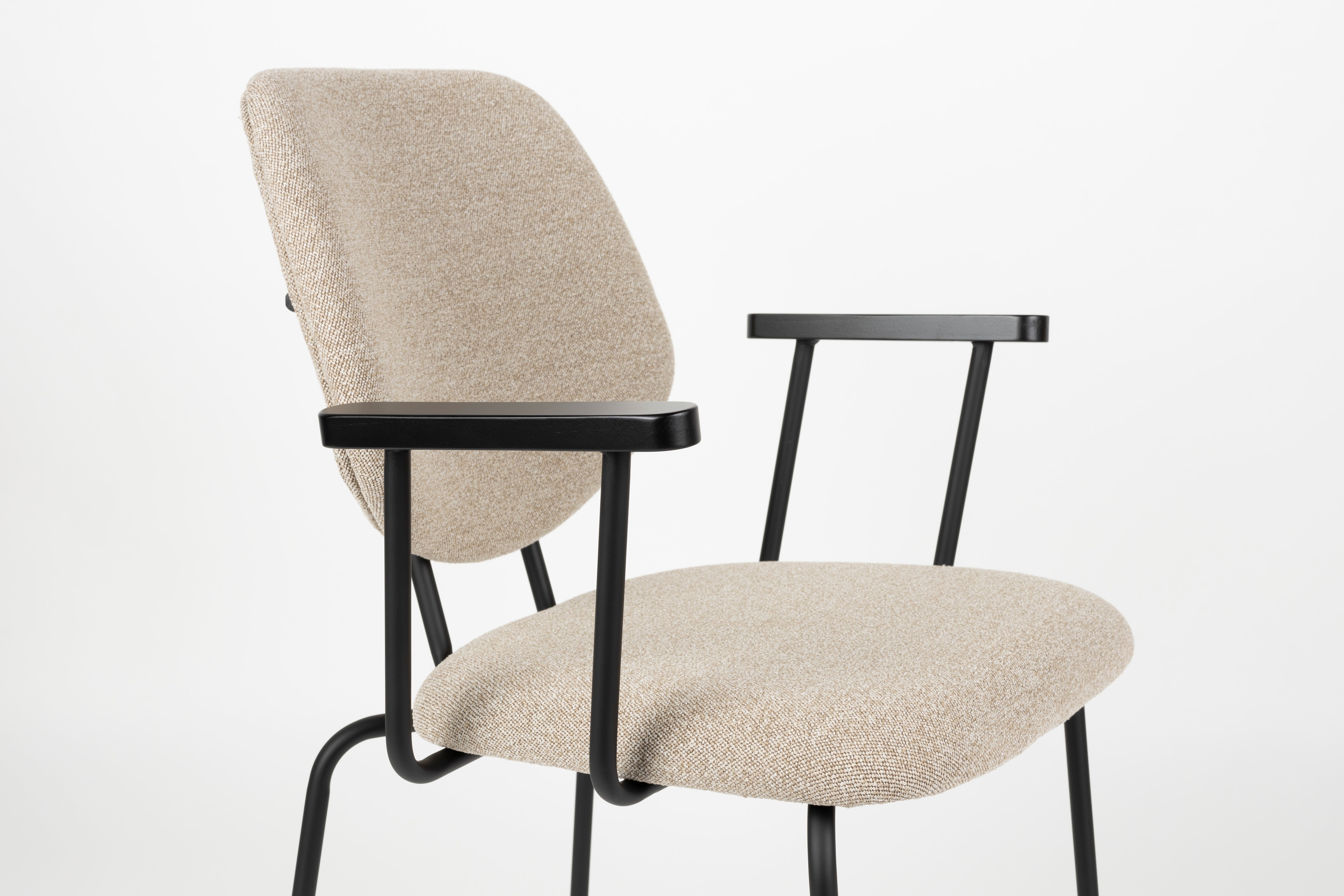 Kreslo s podrúčkami ZELO béžové s čiernym podstavcom