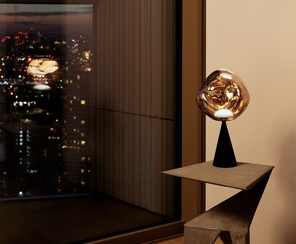 Stolná lampa MELT medená