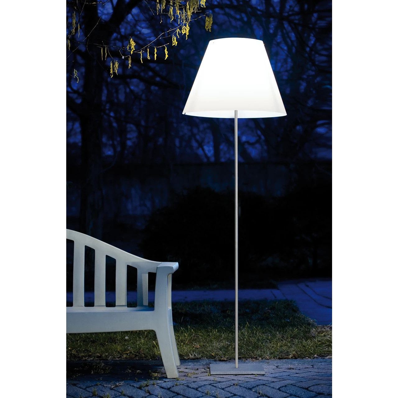External floor lamp Grande Costanza Open Air White