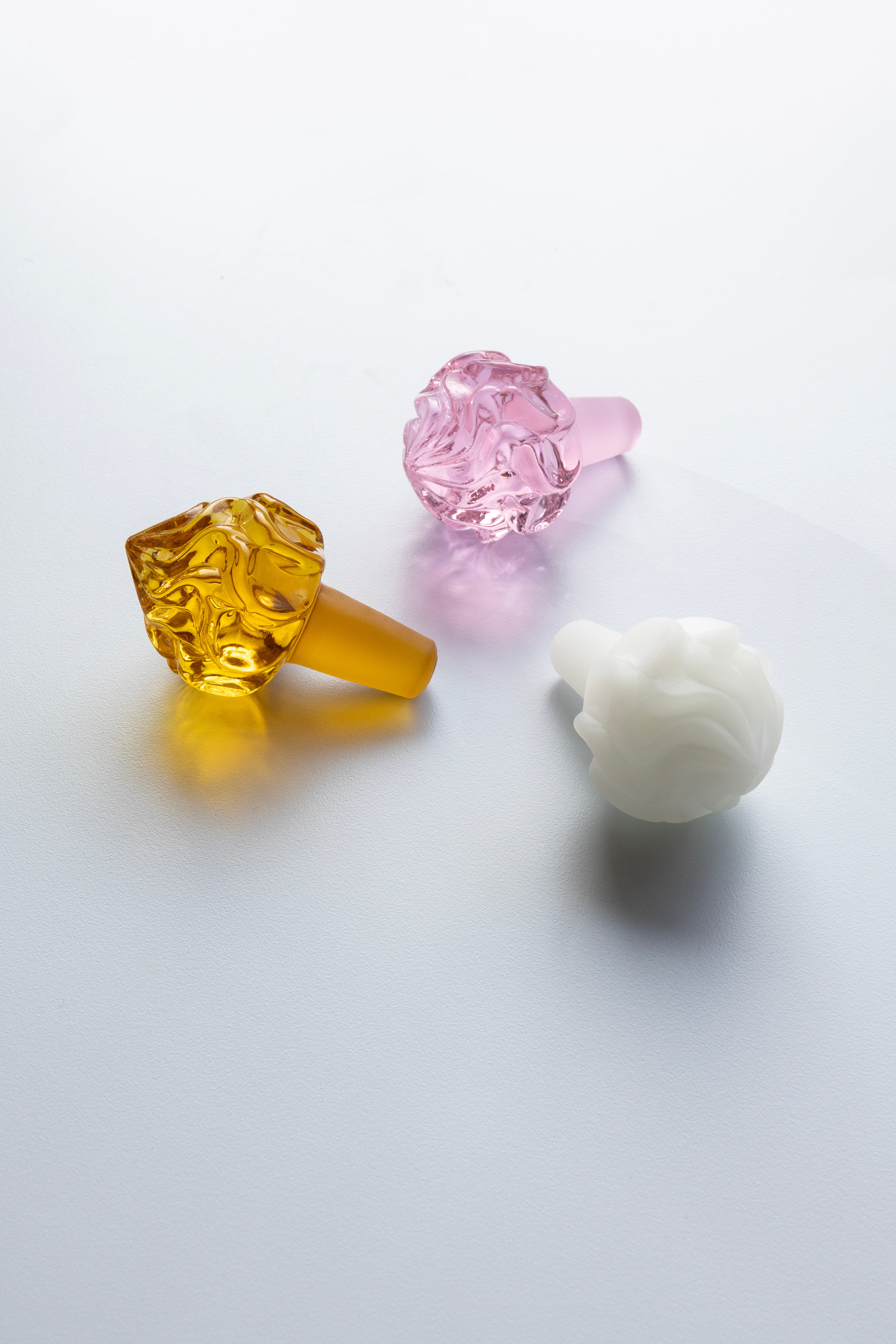 Biely korkový uzáver na fľaše WHIP