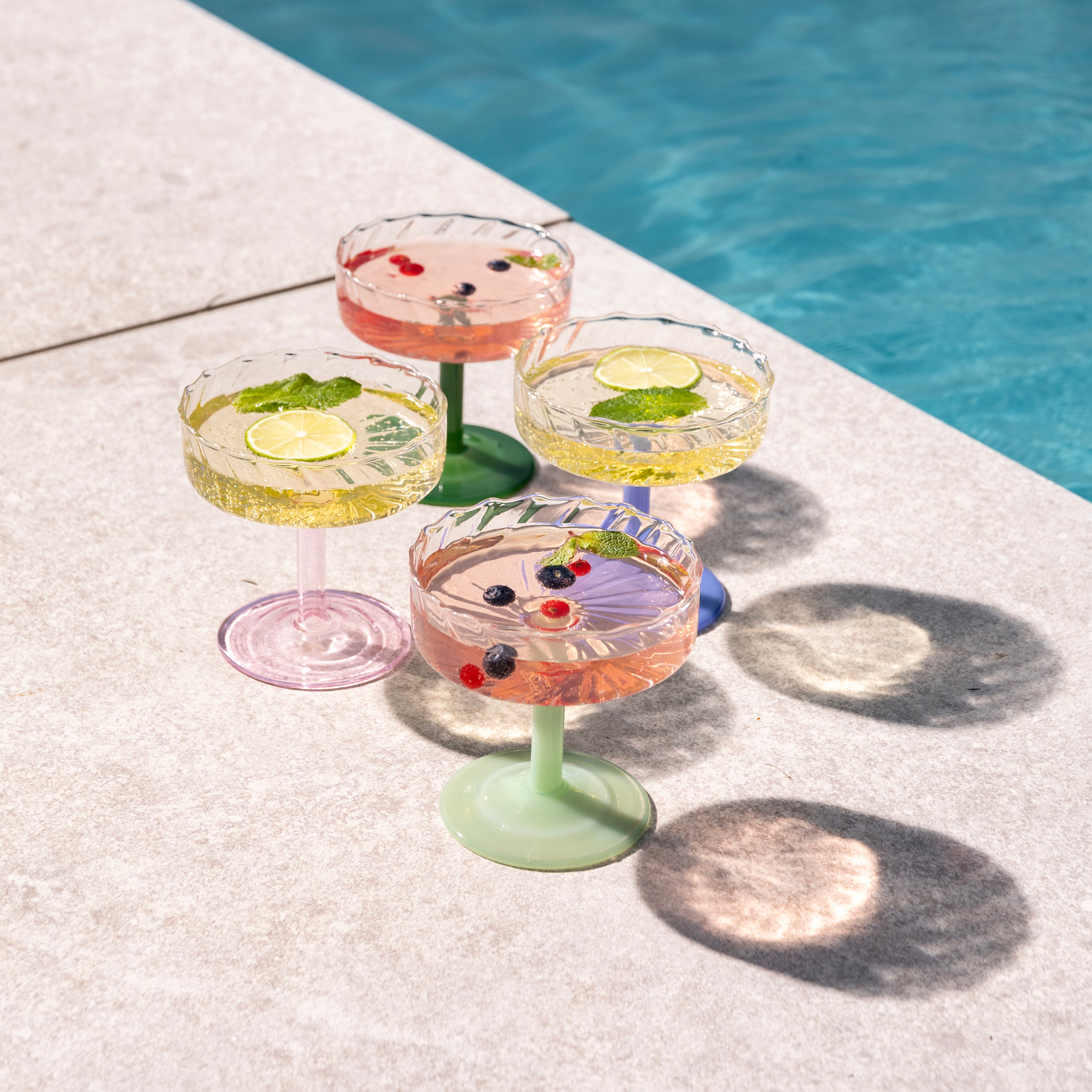 Set of Glass Goblets TWIRL Green