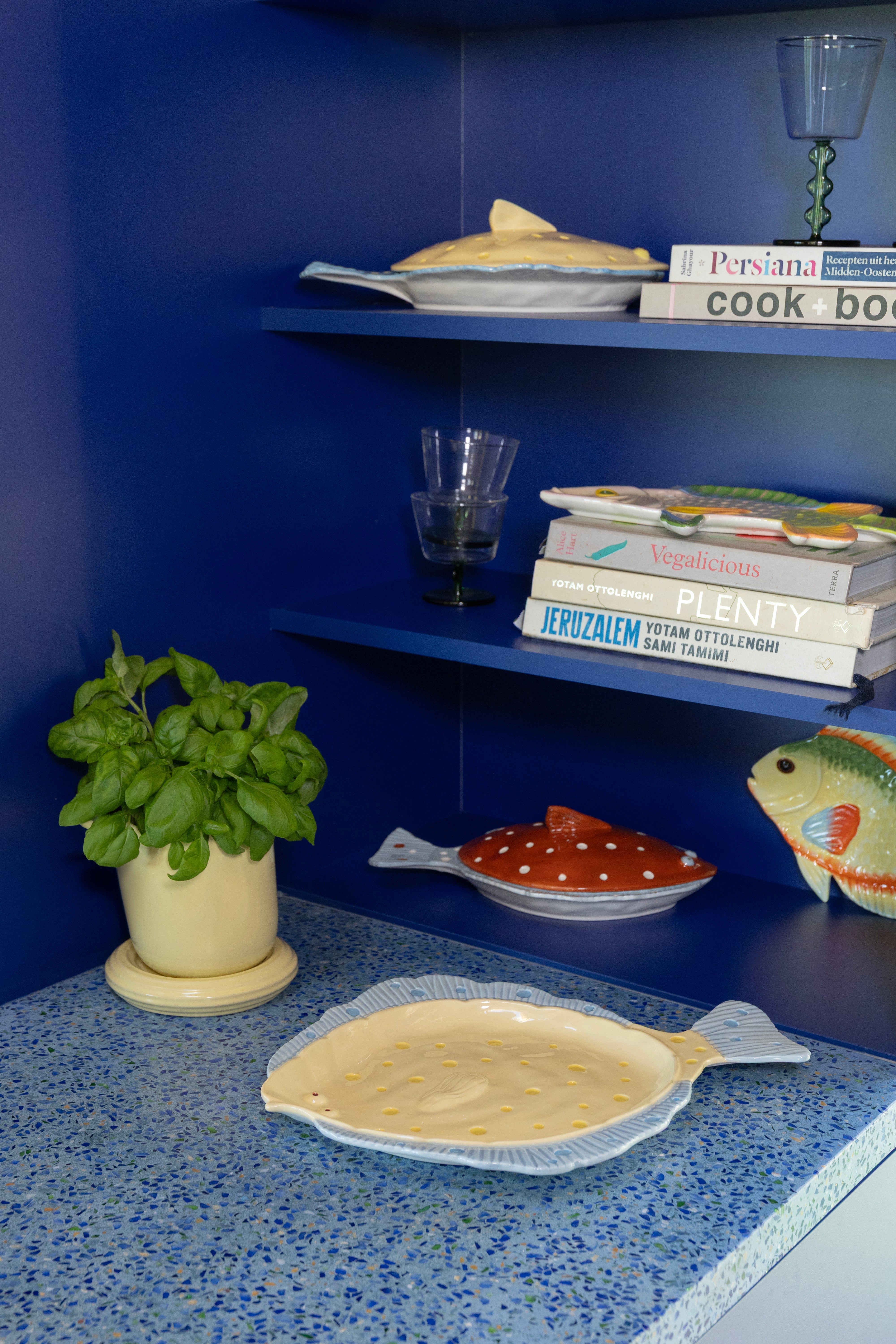 Serving Plate PLAICE Yellow with Blue