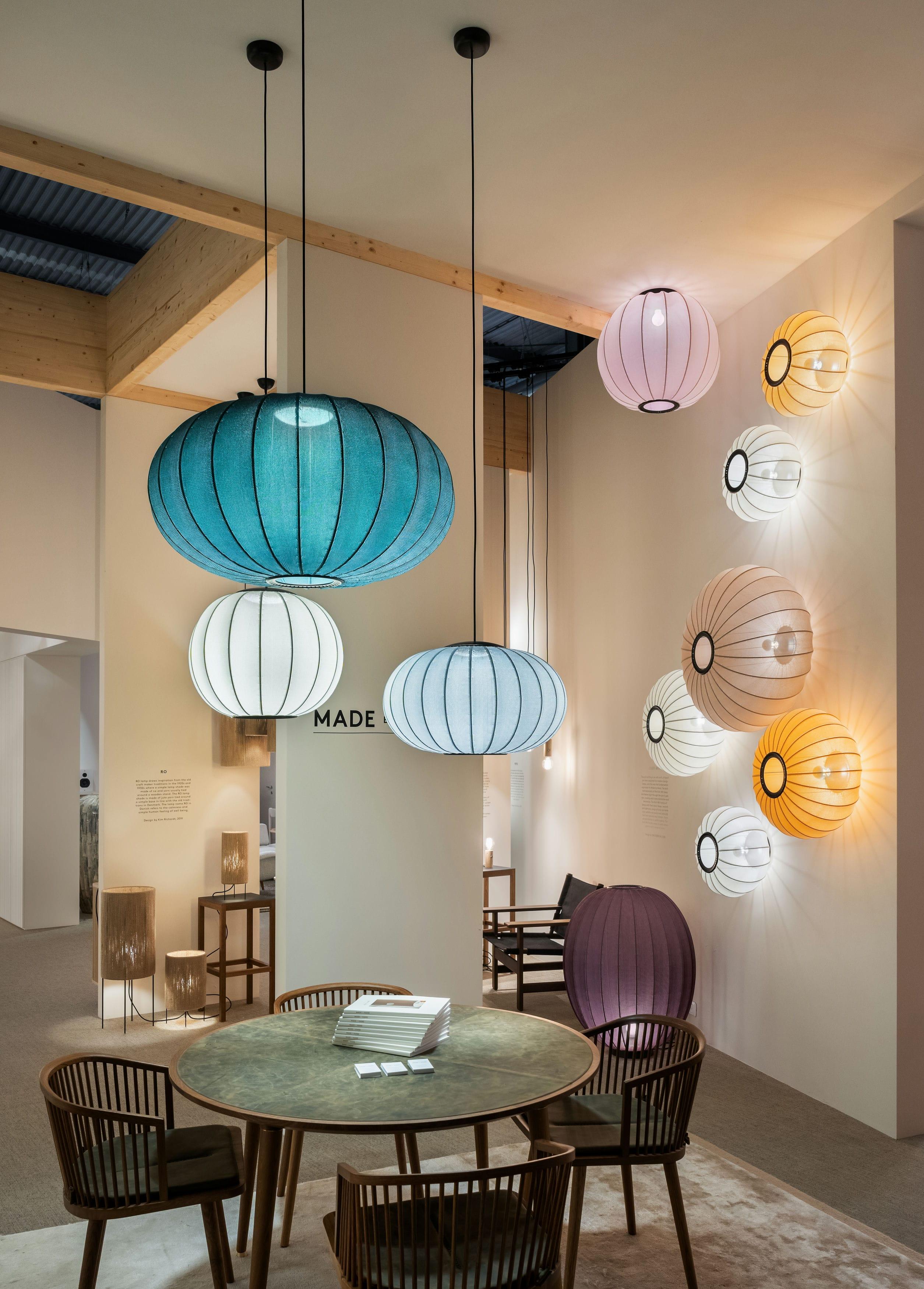 Stropná lampa KNIT-WIT OVAL čierna