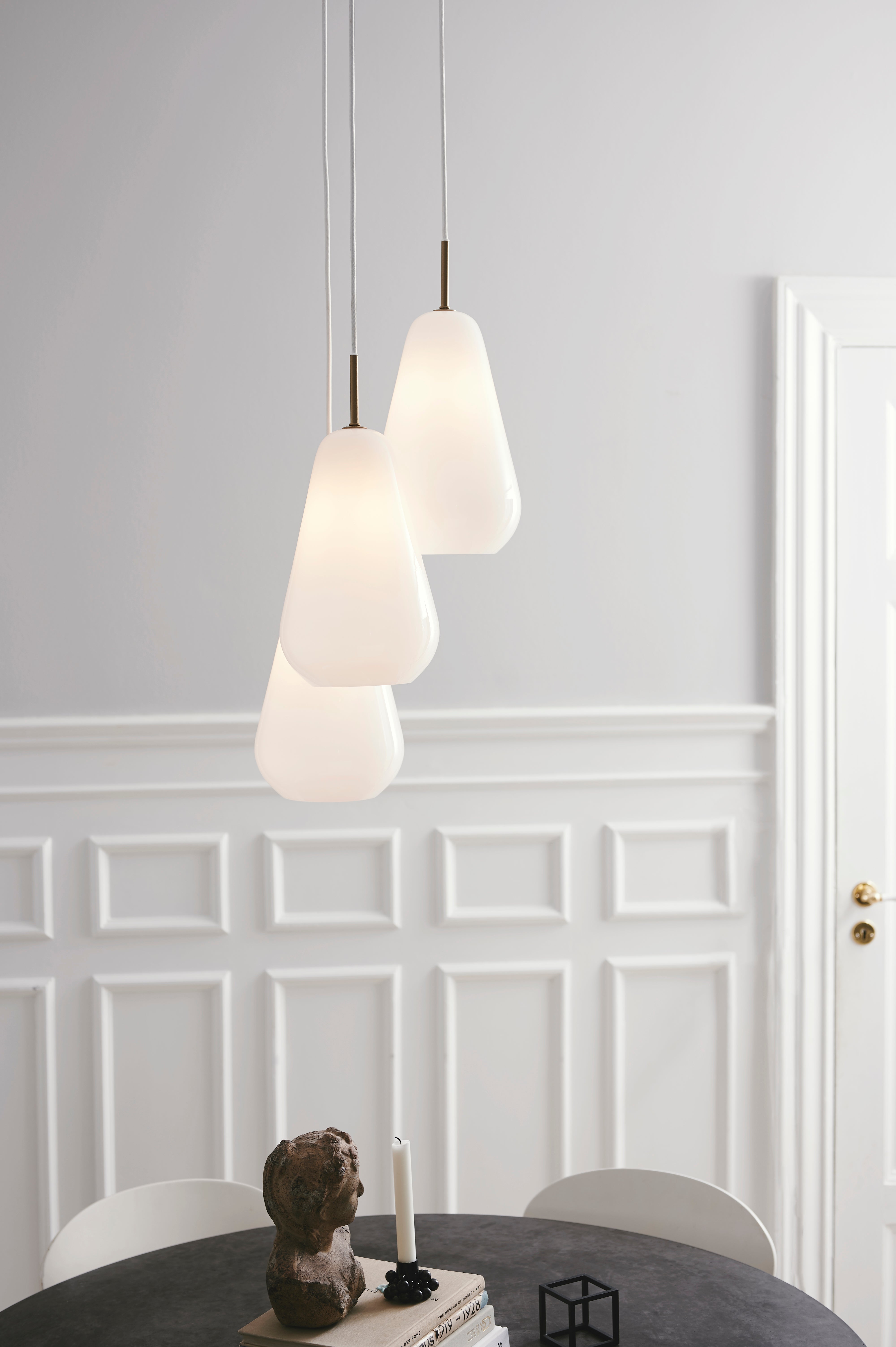 ANOLI 3 Pendant Lamp in Gold with Opal Glass