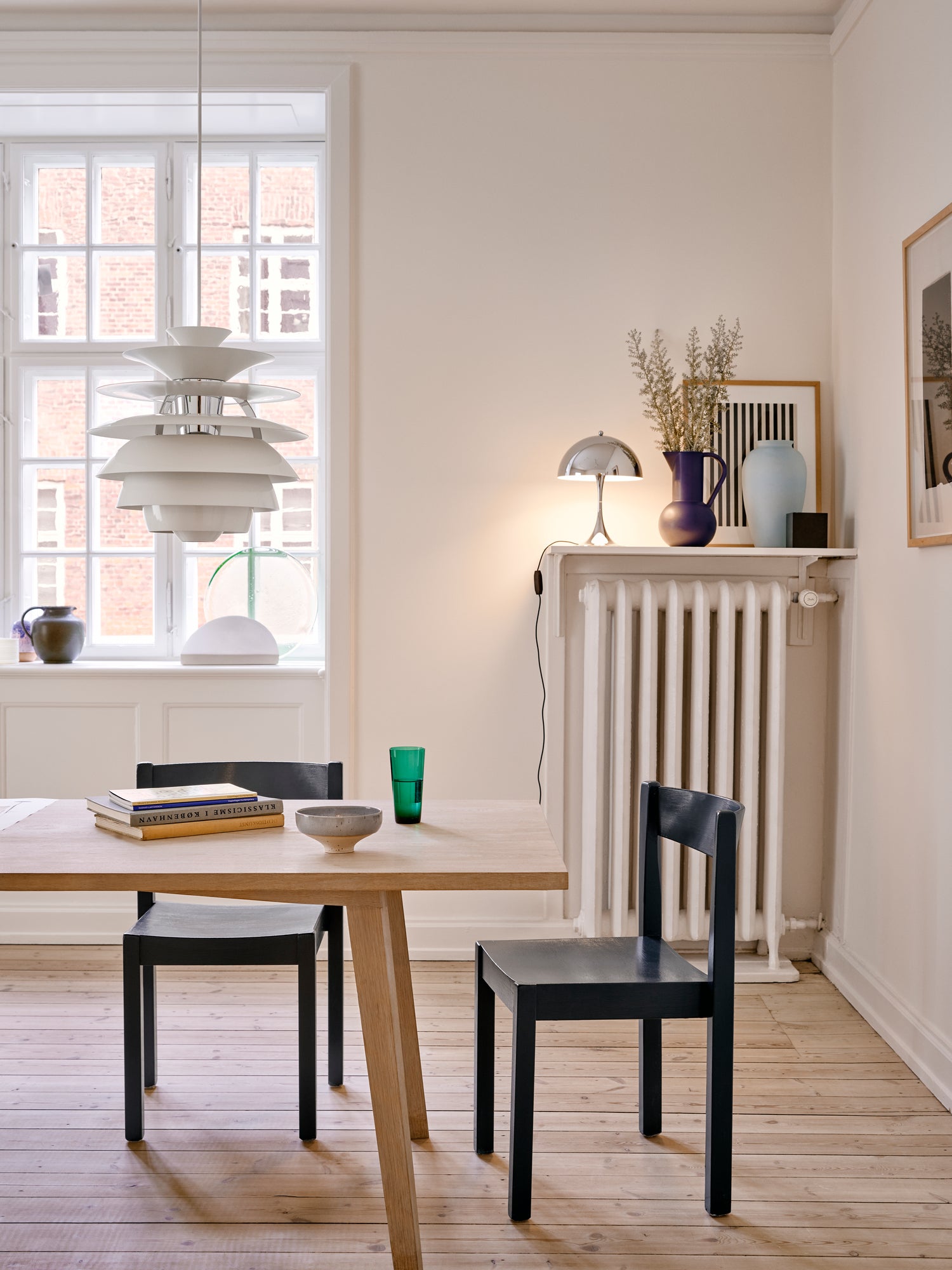 Závesná lampa PH SNOWBALL biela s chrómovým povrchom