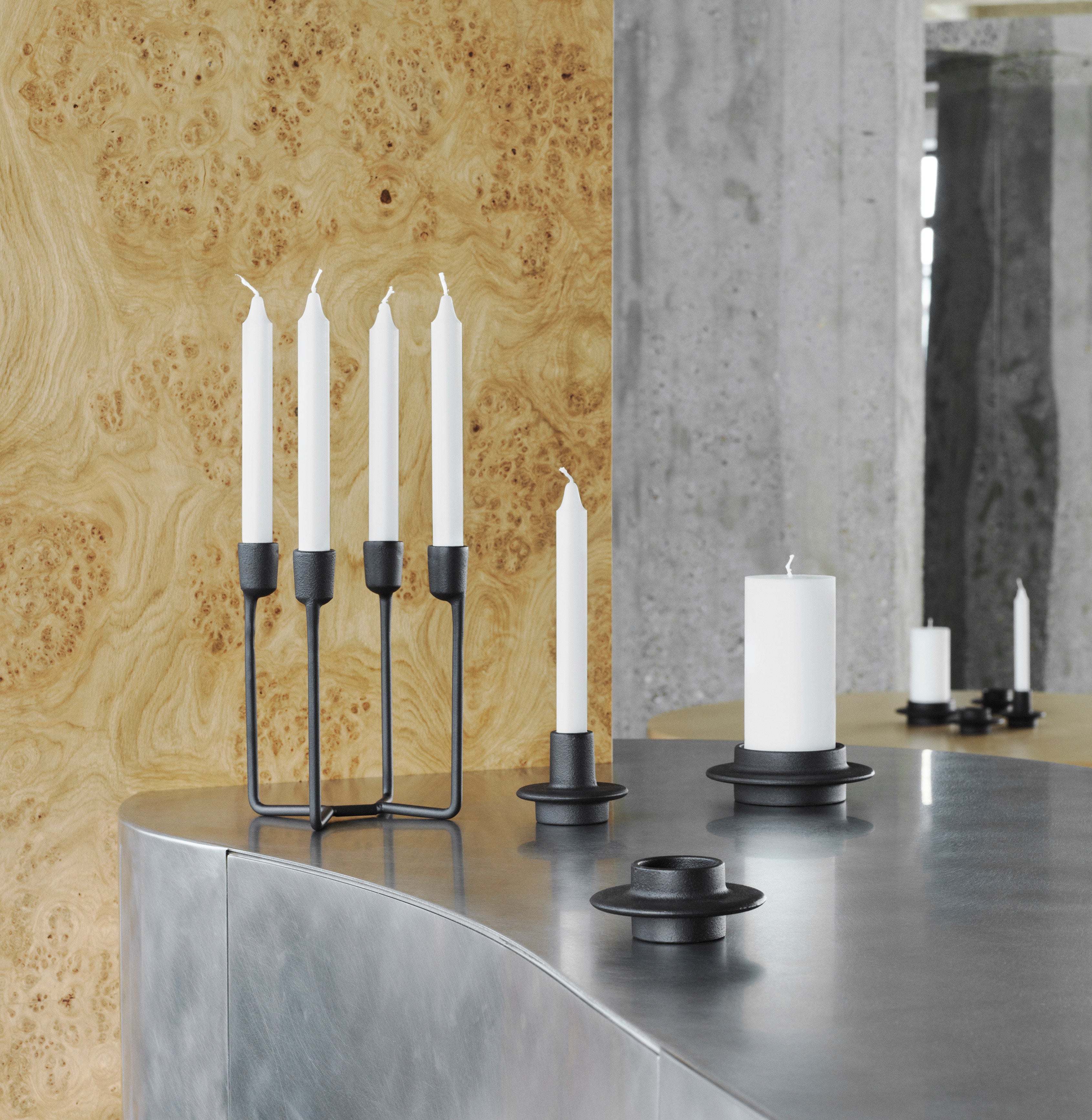 Svietnik HEIMA BLOCK CANDLE čierny liatinový