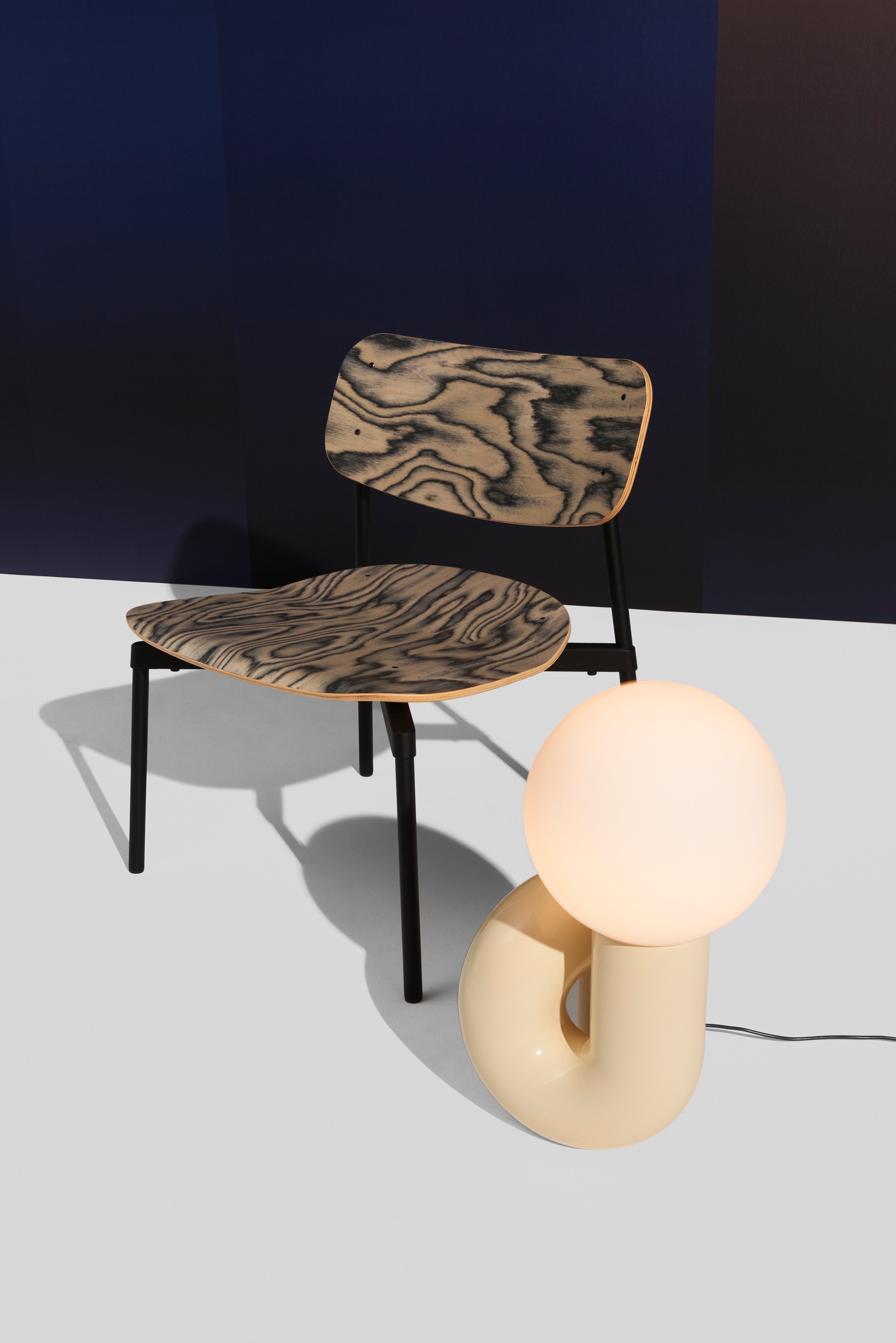 Stolová lampa NEOTENIC vanilková