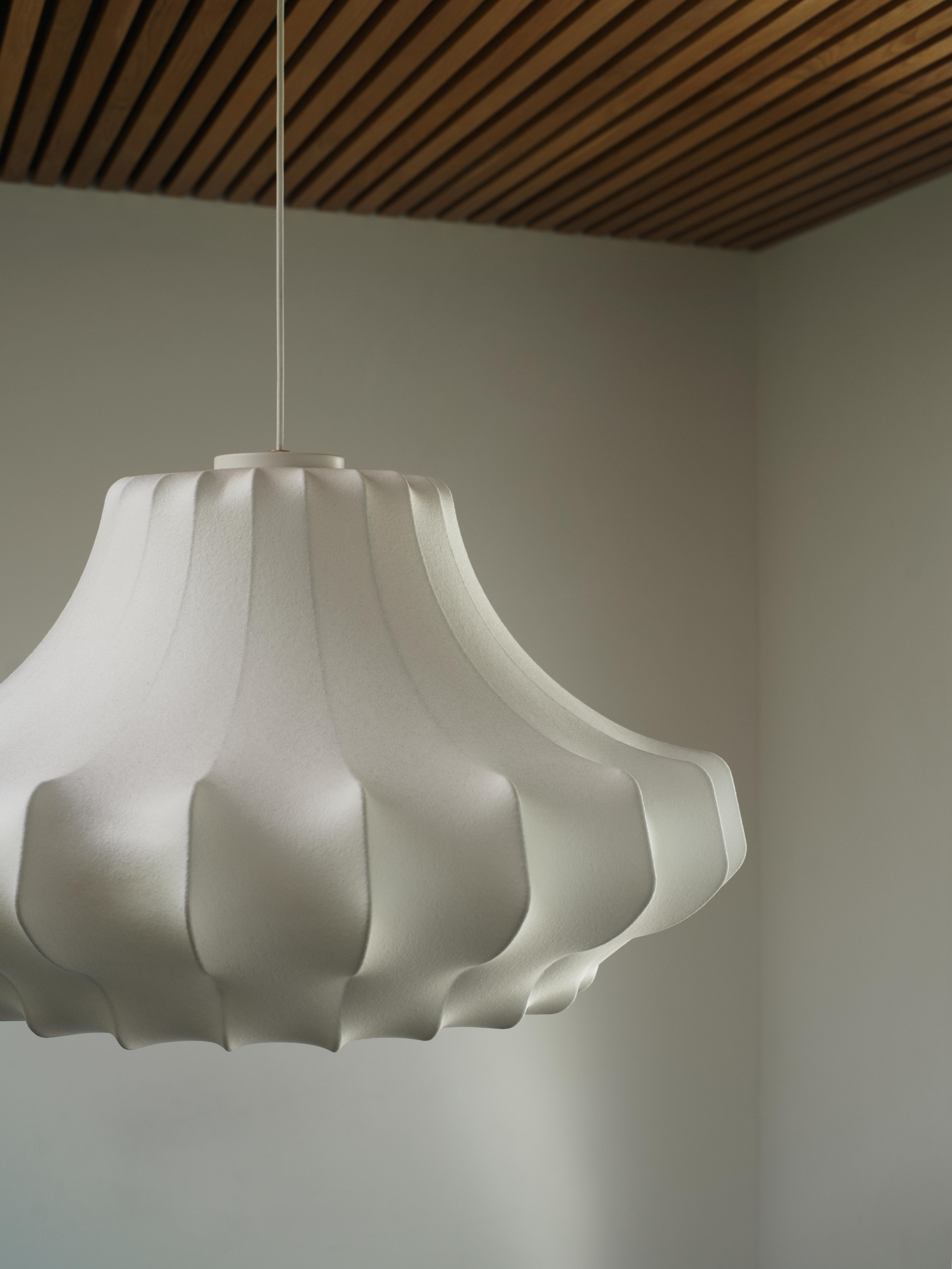 Závesná lampa PHANTOM MEDIUM biela