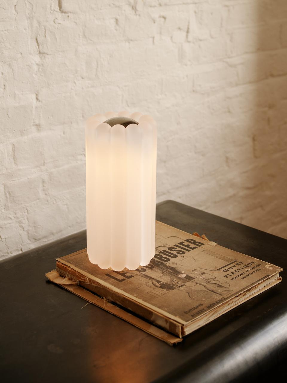 Stolná lampa PRESS matné sklo