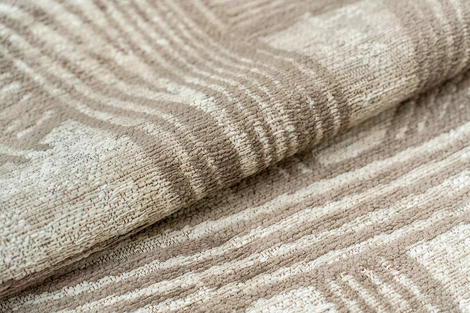 KANJI Beige Carpet with Cream