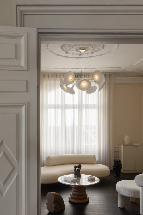 Luster PETALII 10 biely kov