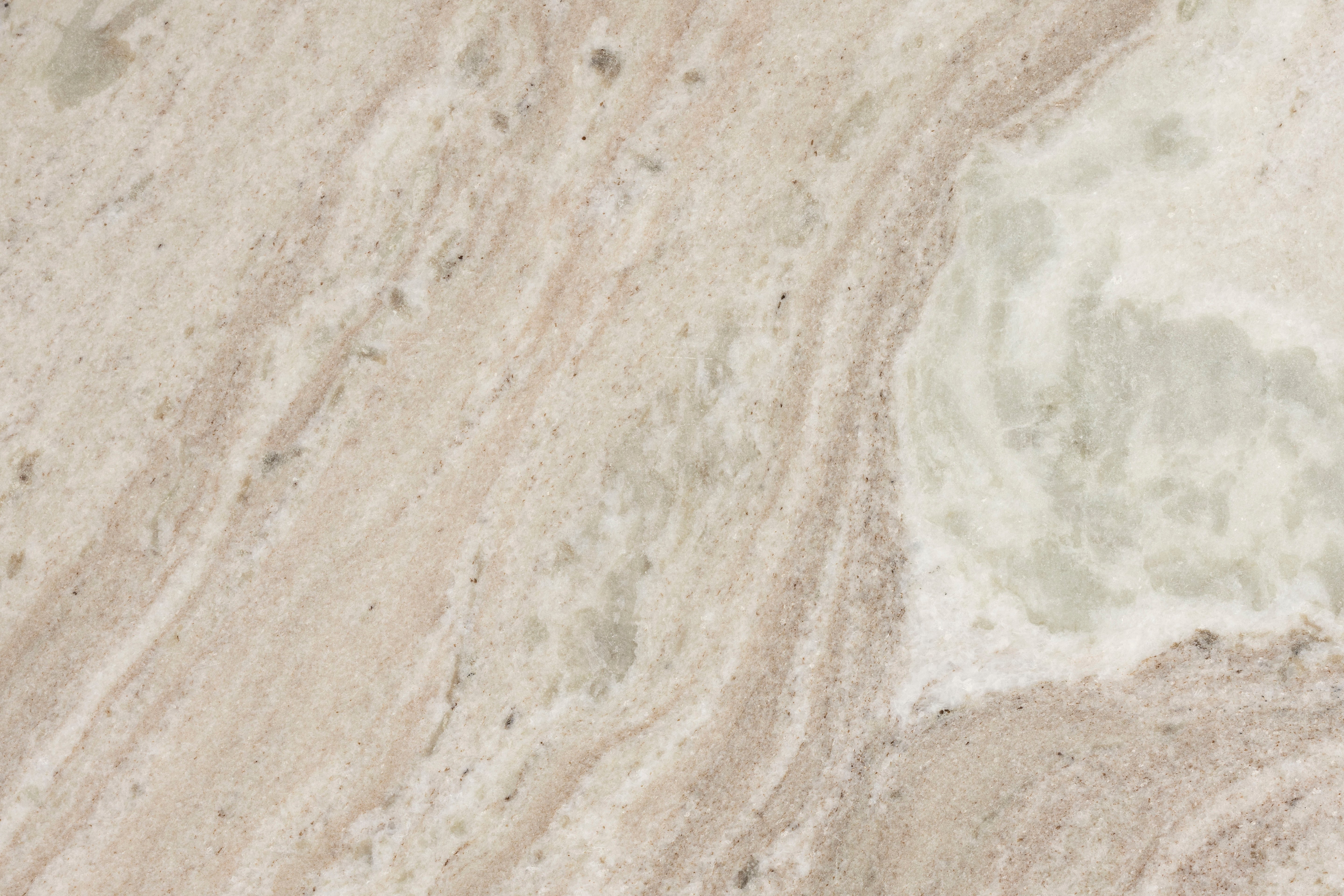 Kruhový konferenčný stolík KOUK z mangového dreva