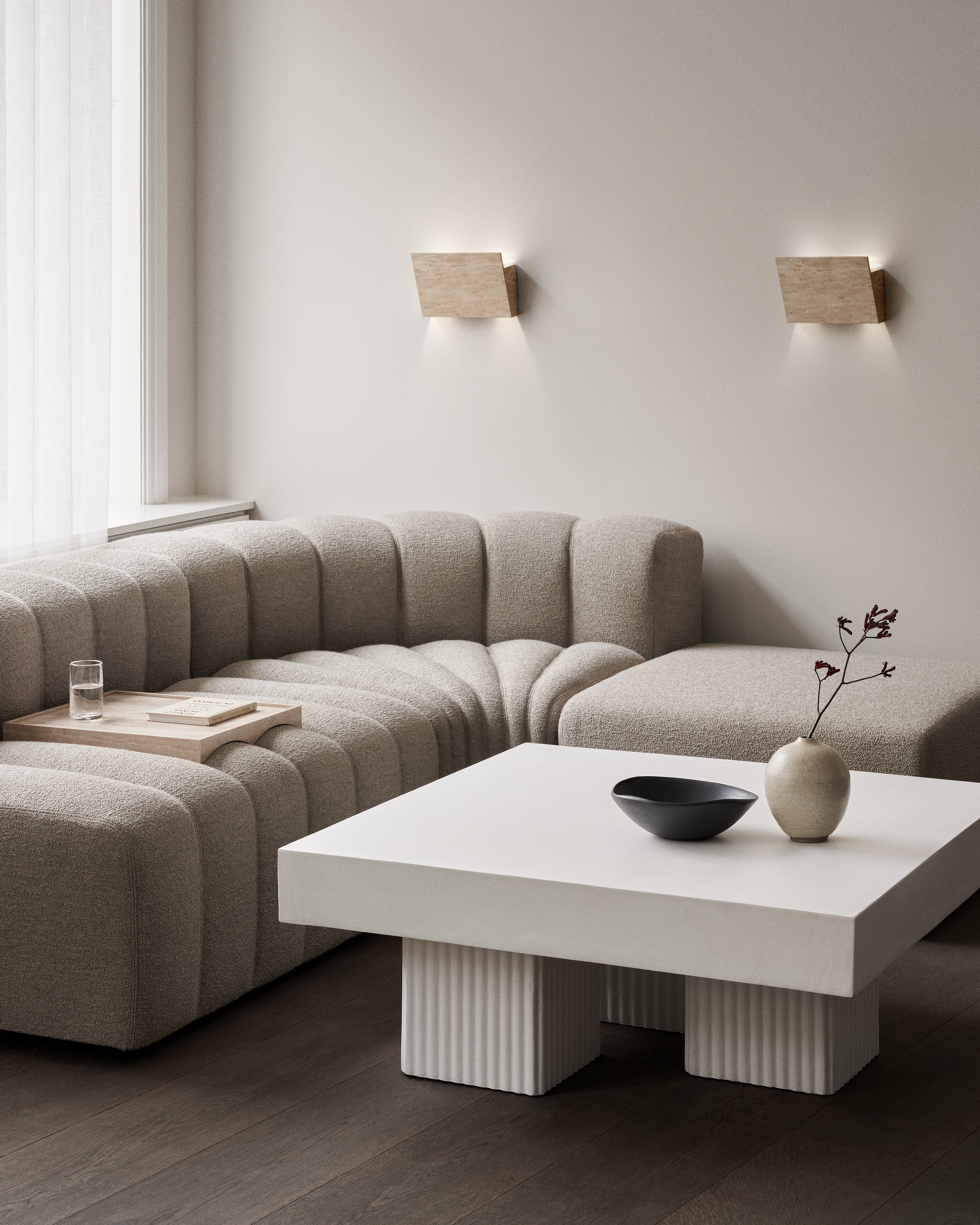 Nástenné svietidlo GALLERY travertín