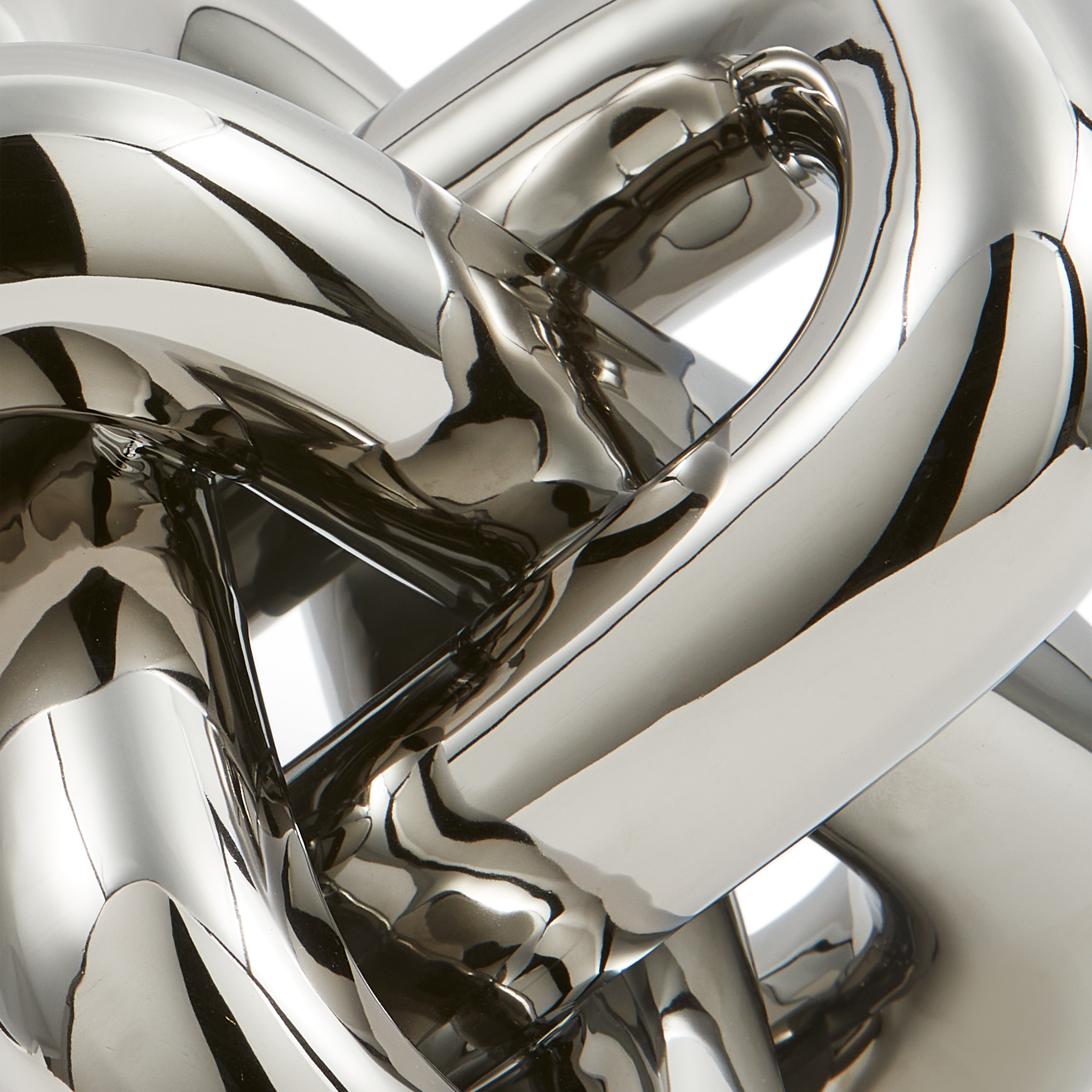 Dekoračná figúrka POHYBOVÝ ŤAHAČ strieborná