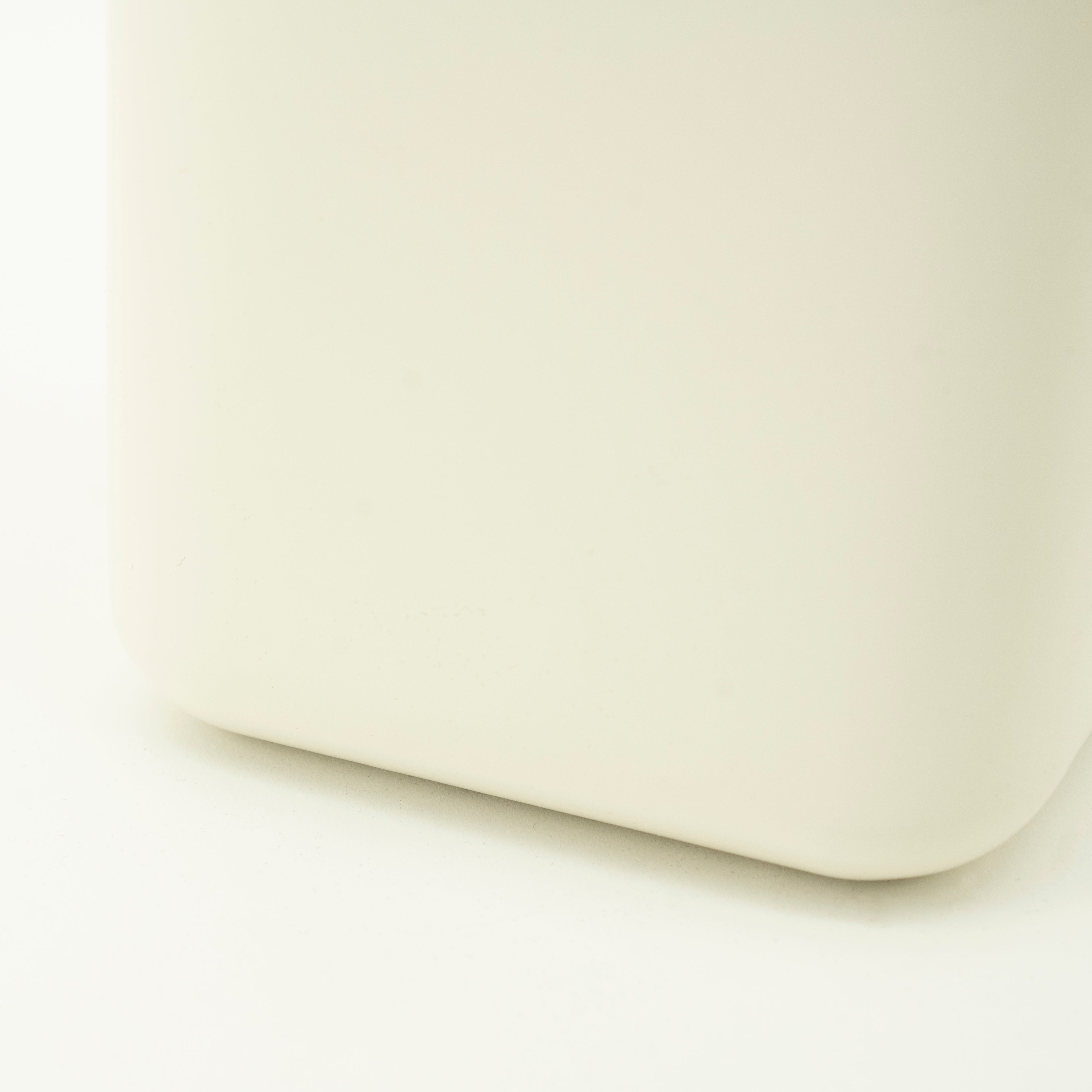 DIXON Cream Table Lamp