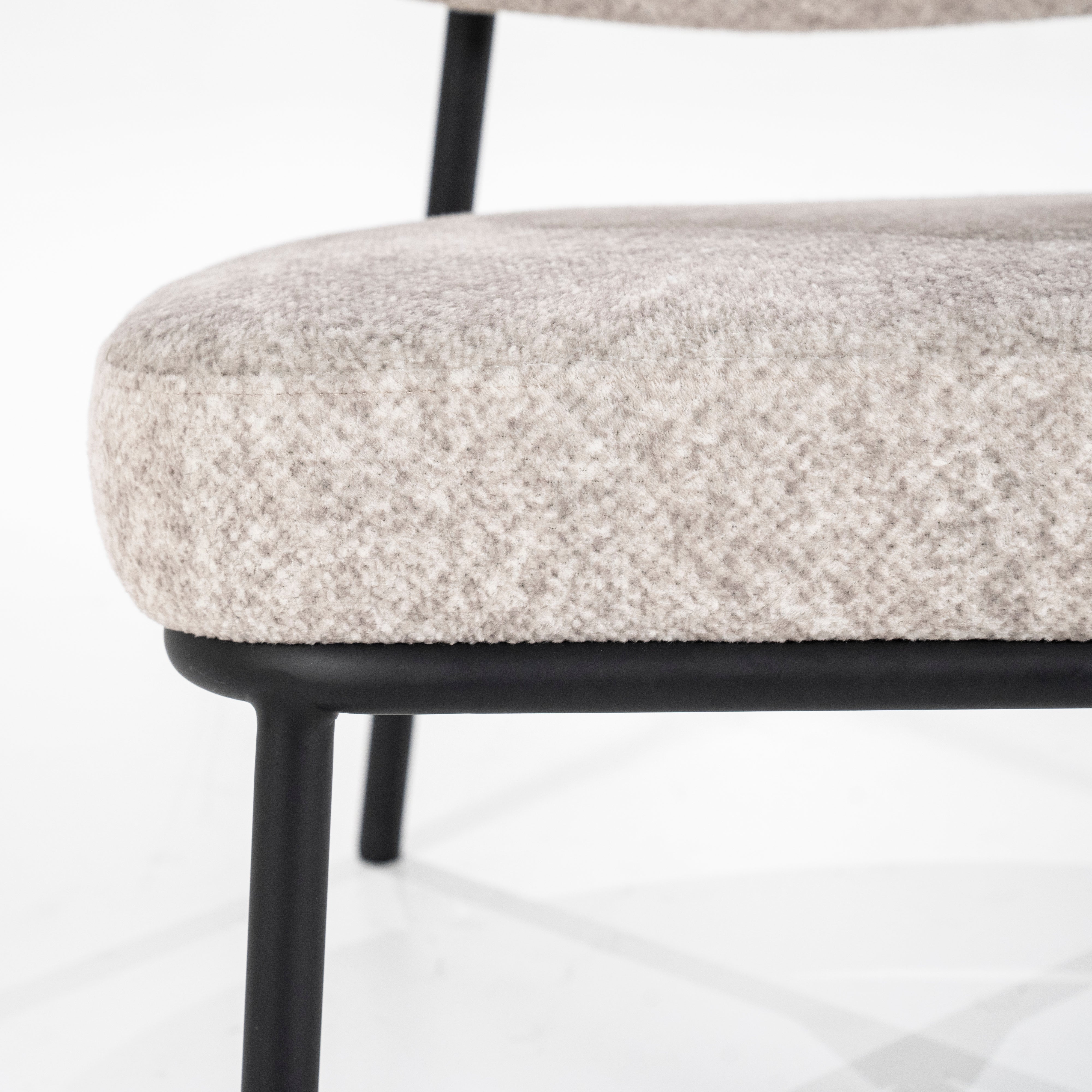 JARI Armchair in Gray Beige
