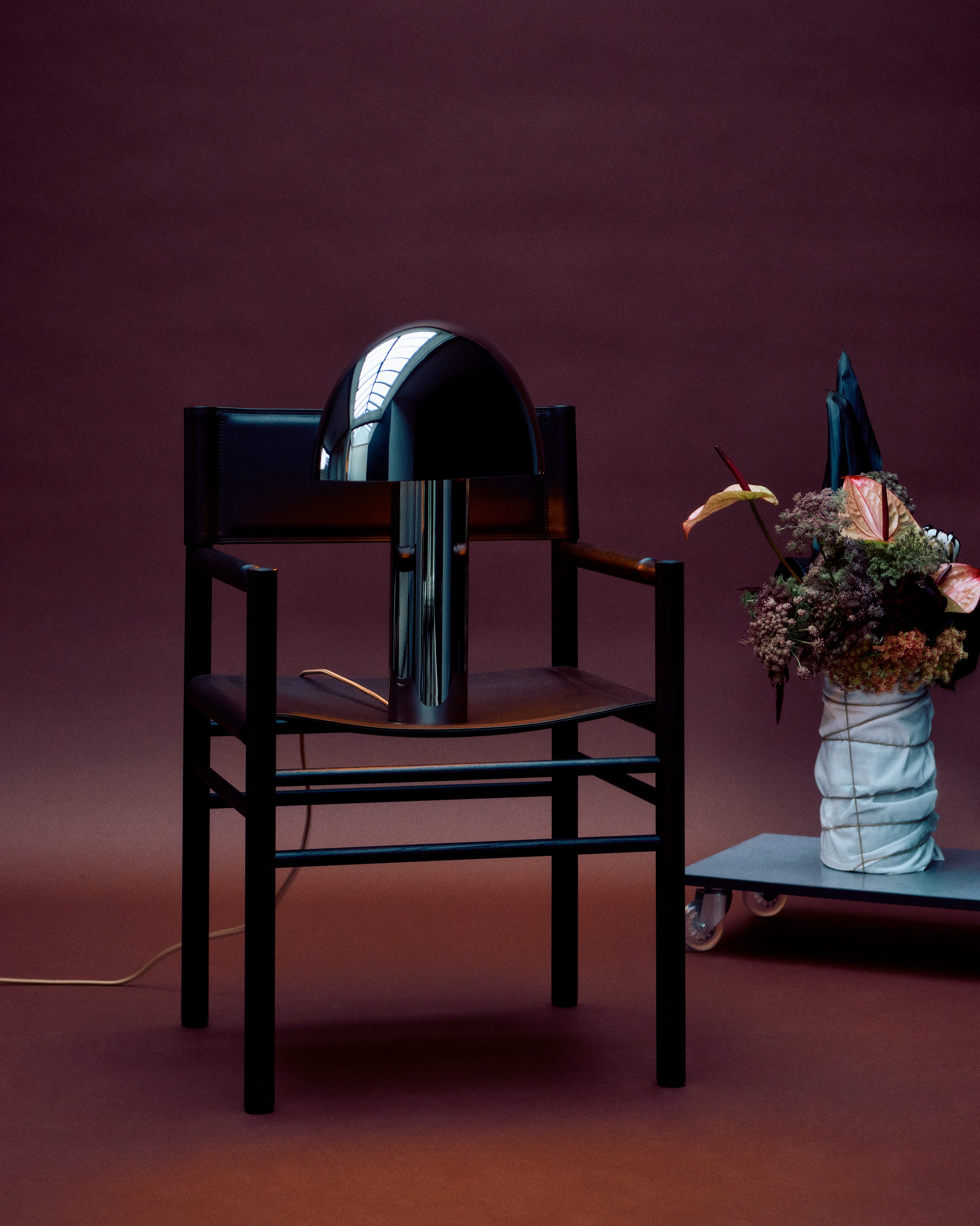 FERRA Armchair with Armrests in Oak and Leather