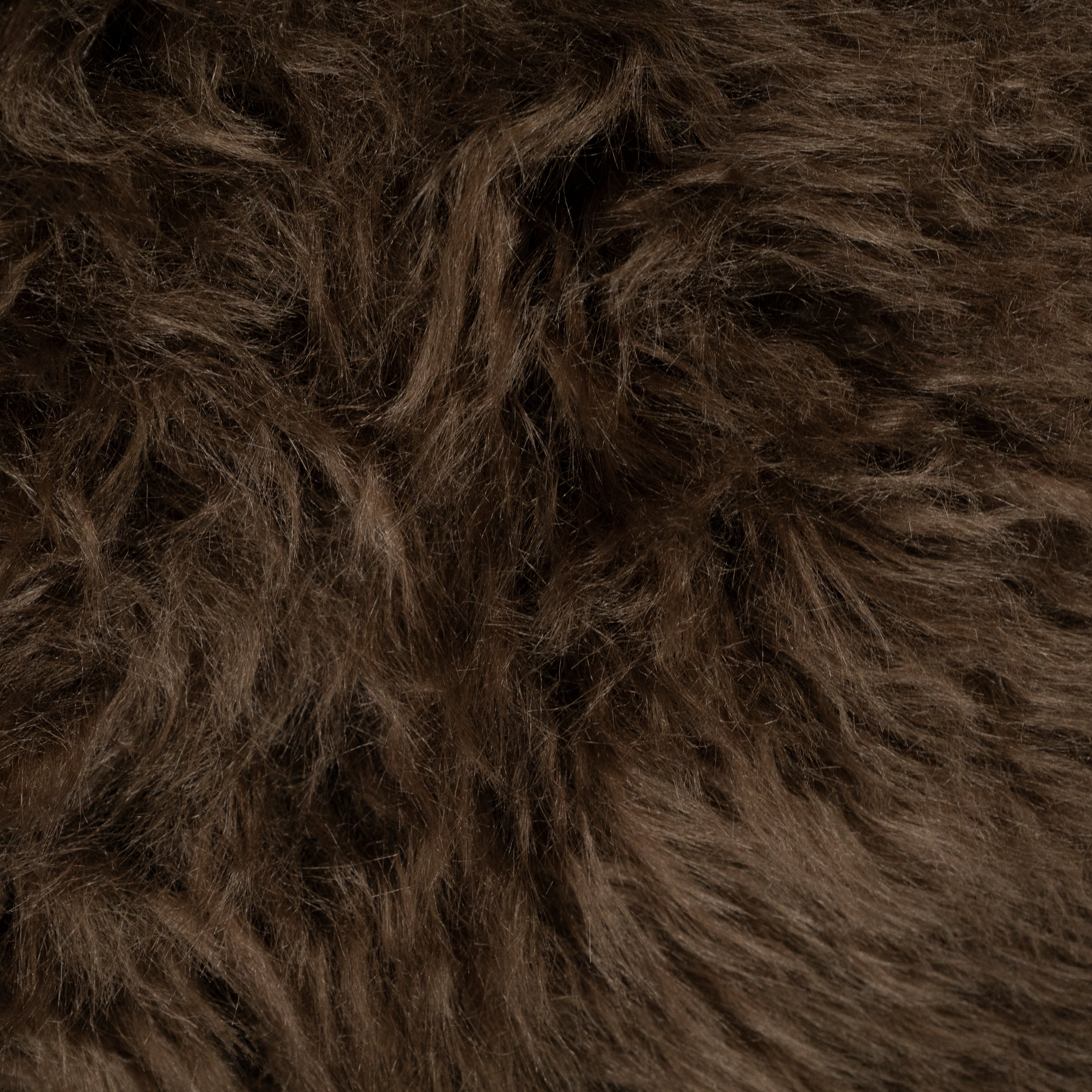 Koberec LASKA hnedý s dlhým vlasom