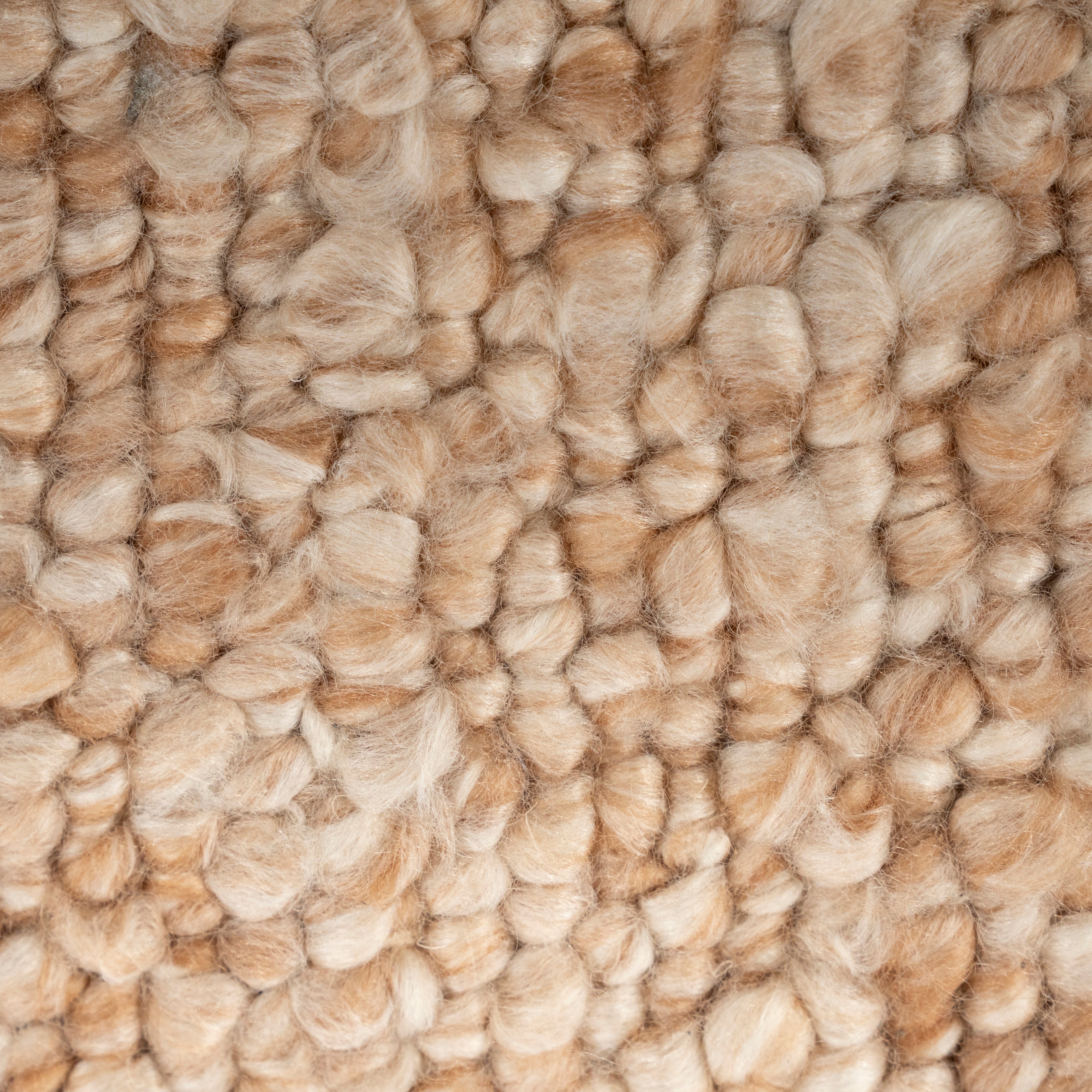 Koberec NAMI béžový