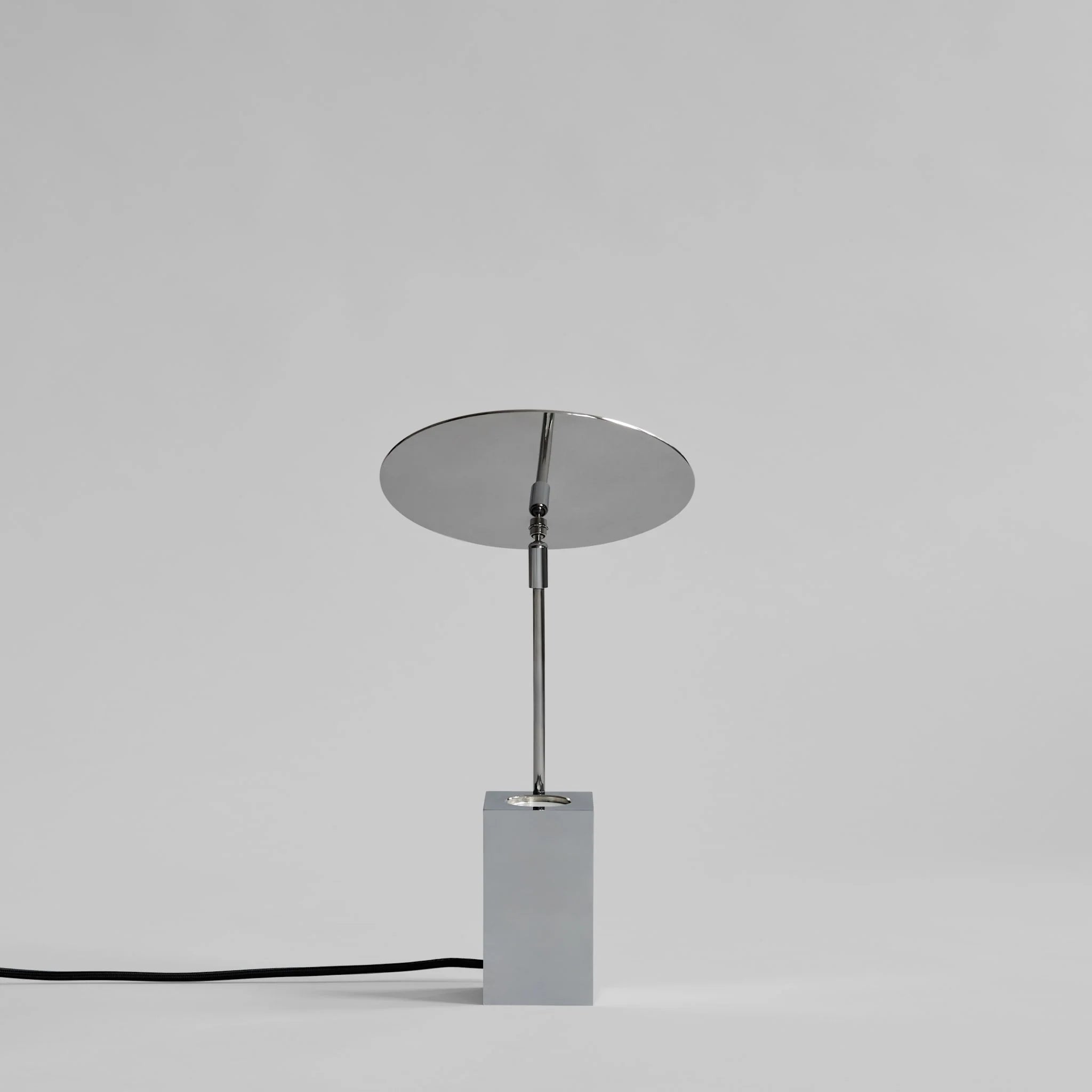 Reflect chrome table lamp