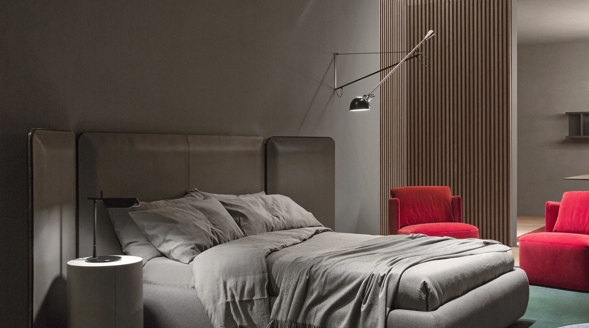 Nástenná lampa s ramenom 265 biela