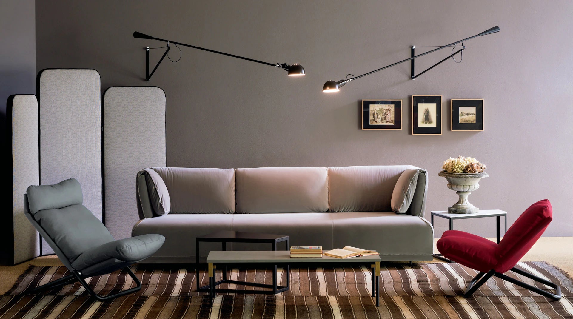 Nástenná lampa s ramenom 265 biela