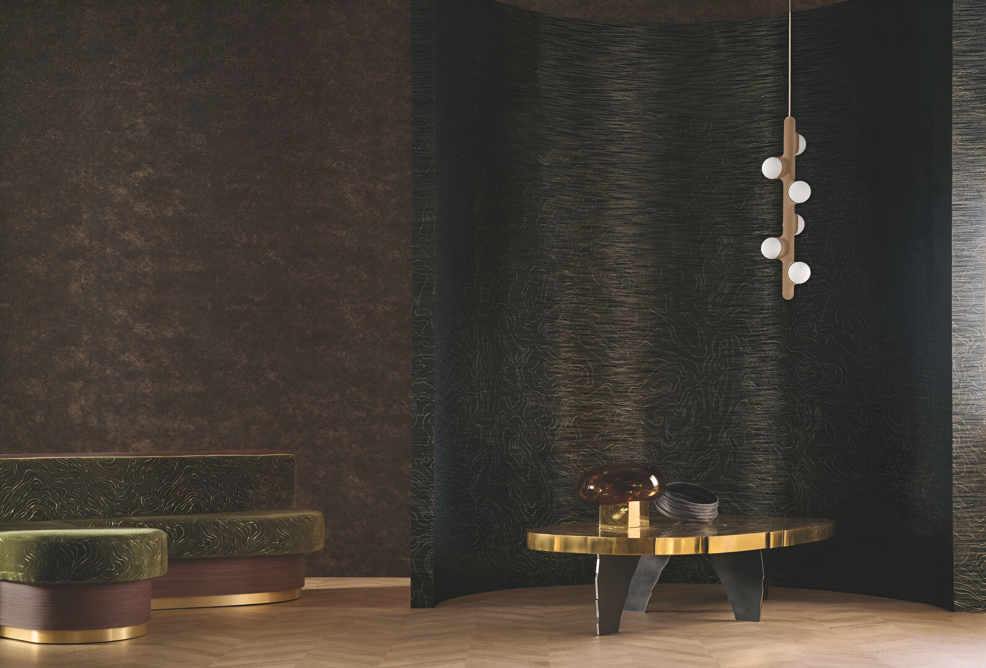 Textilná tapeta so štruktúrou a metalickým efektom s nariasením OXEA - NOIR DE LUNE DORÉ čierna so zlatou