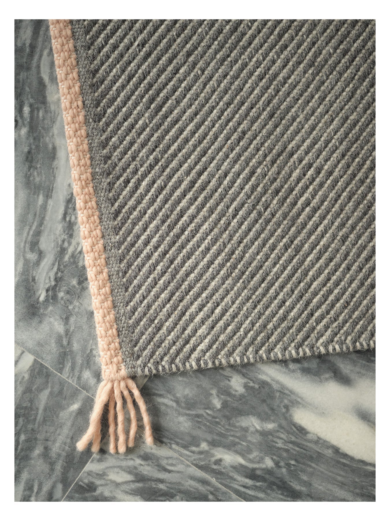 VISION WALK gray rug with light pink