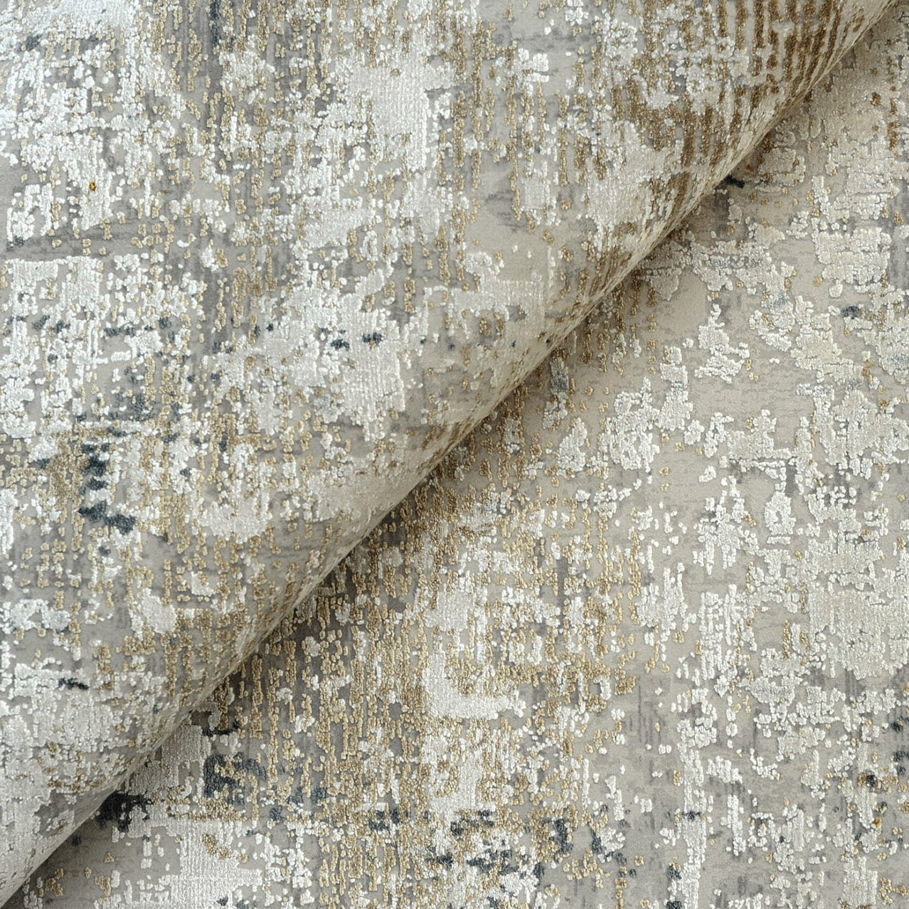 Koberec ROYAL šedobéžový