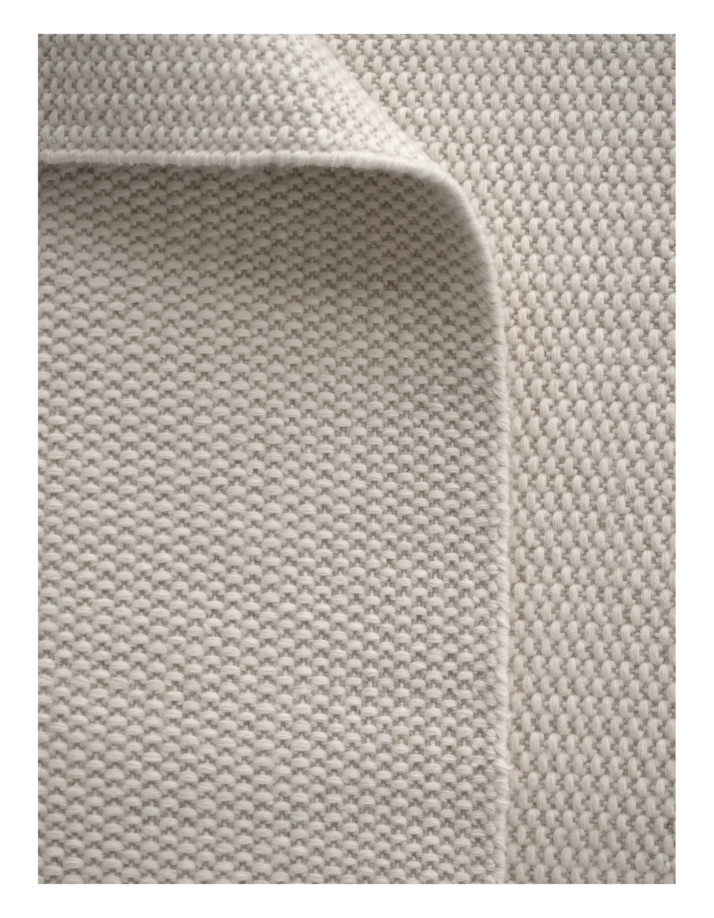 PASTORAL UNITY Rug Broken White