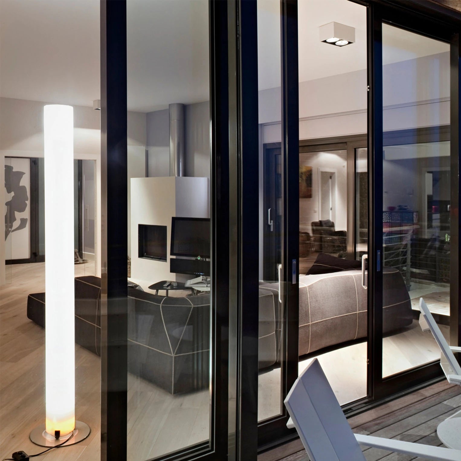 Stojaca lampa STYLOS biela